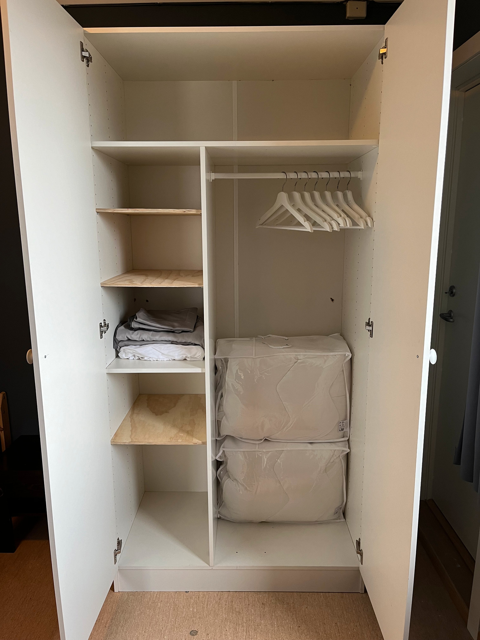 Garderobeskap soverom