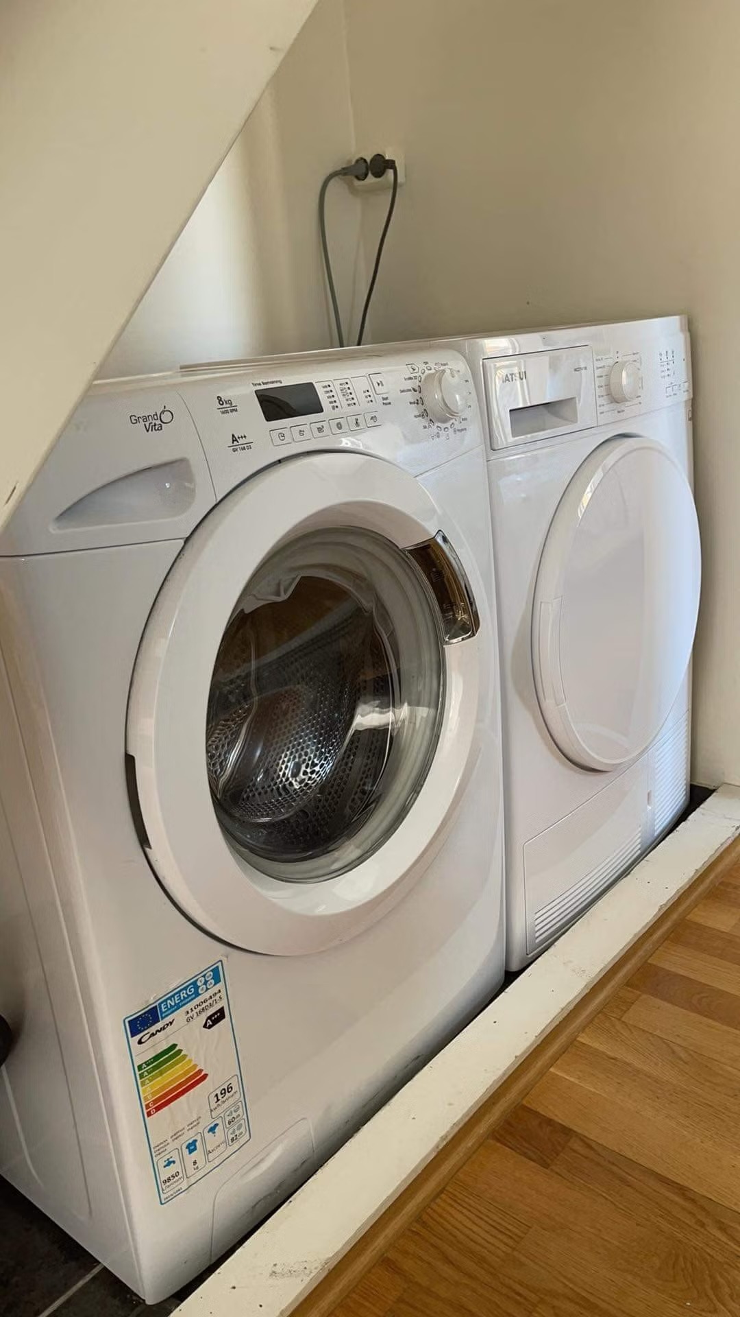Vaskemaskin og tørketrommel 1. etasje