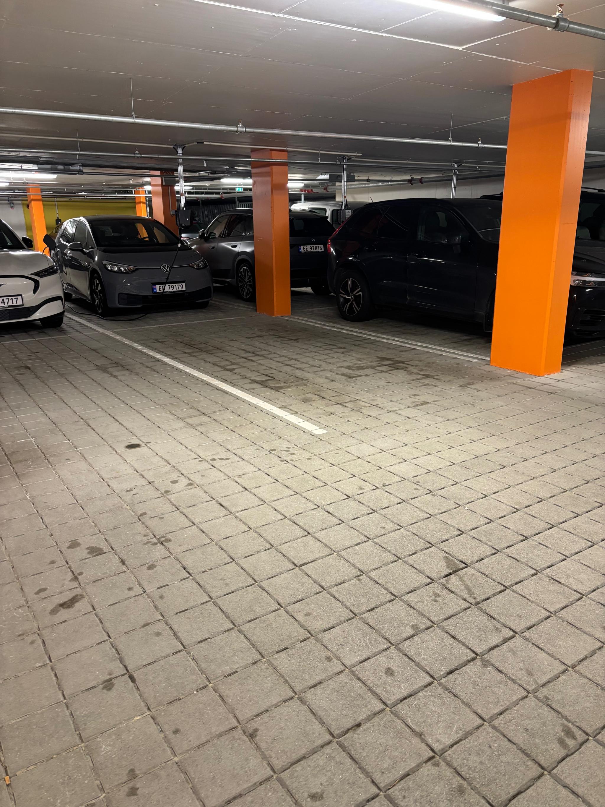 Garasjeplass kan leies