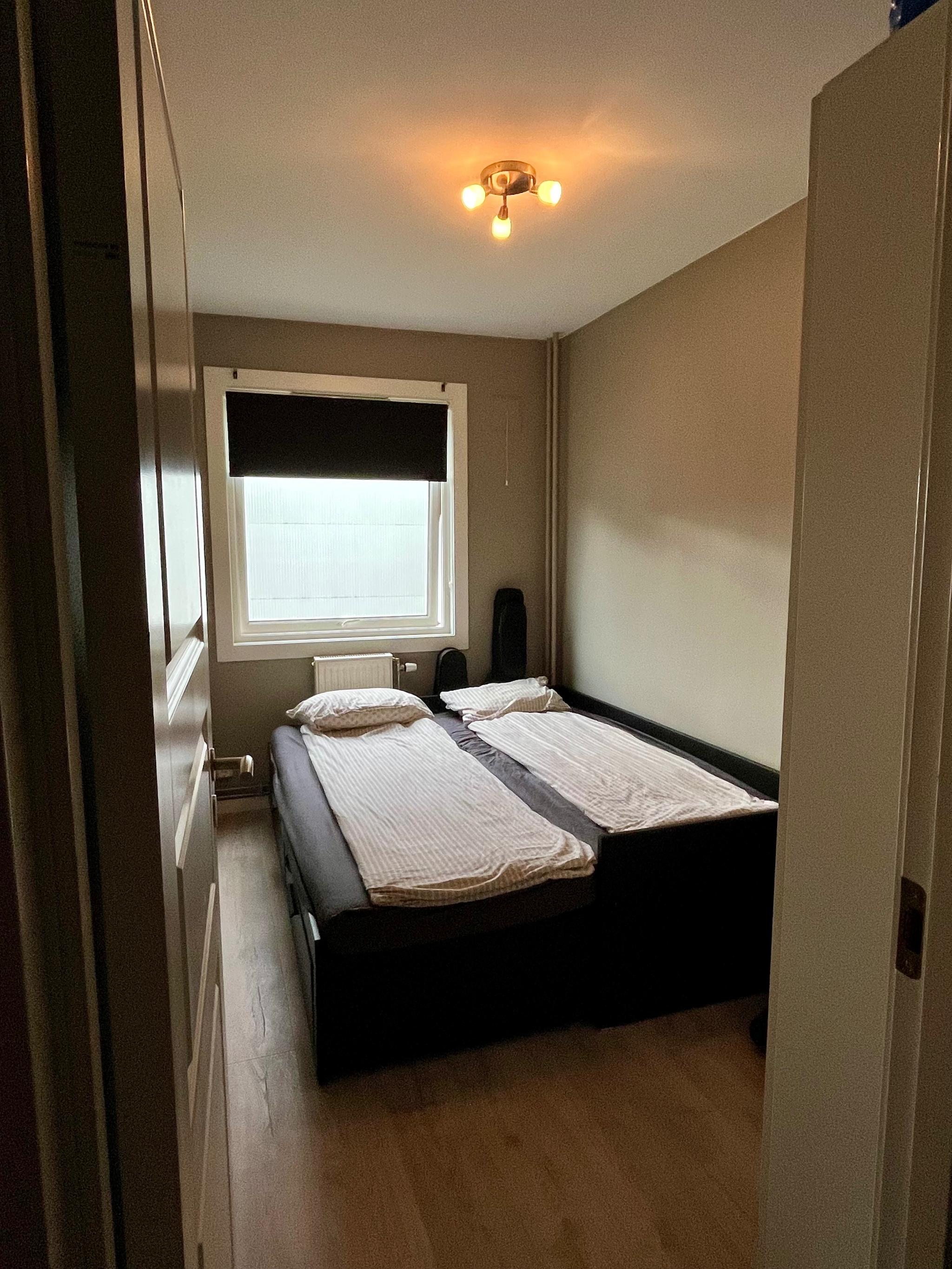 Soverom 3 med 80x200 seng som kan slås ut til 160x200