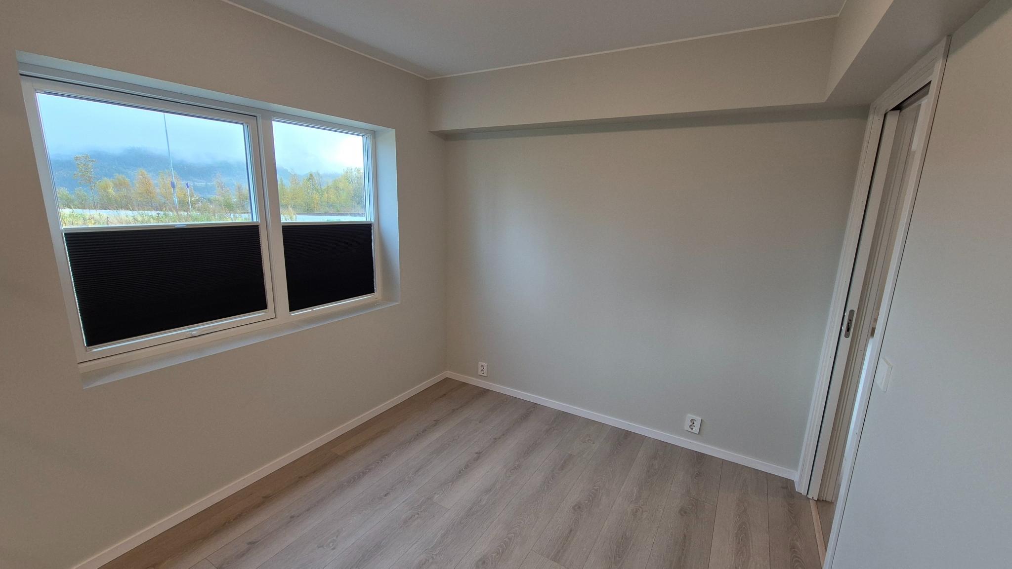 Ca. 9 m2: Hovedsoverom