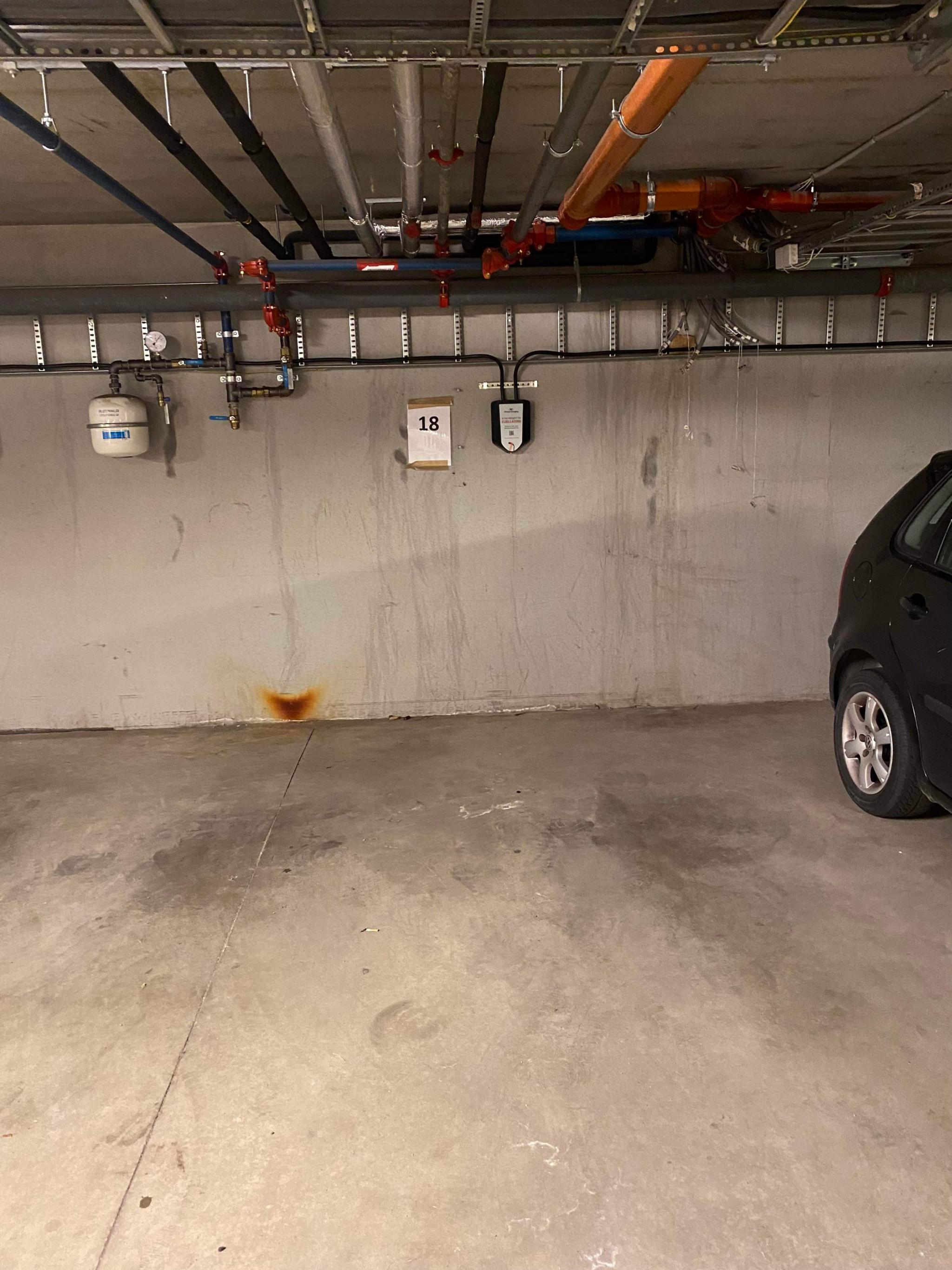 Parkering i garasje med mulighet for elbillader