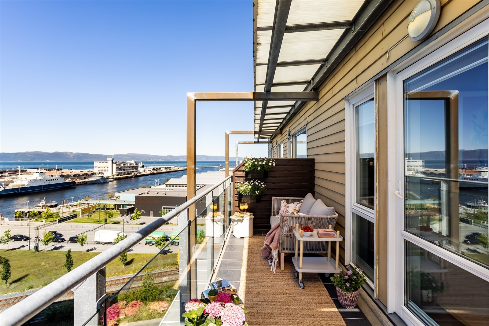 Trondheims råeste utsikt fra balkong