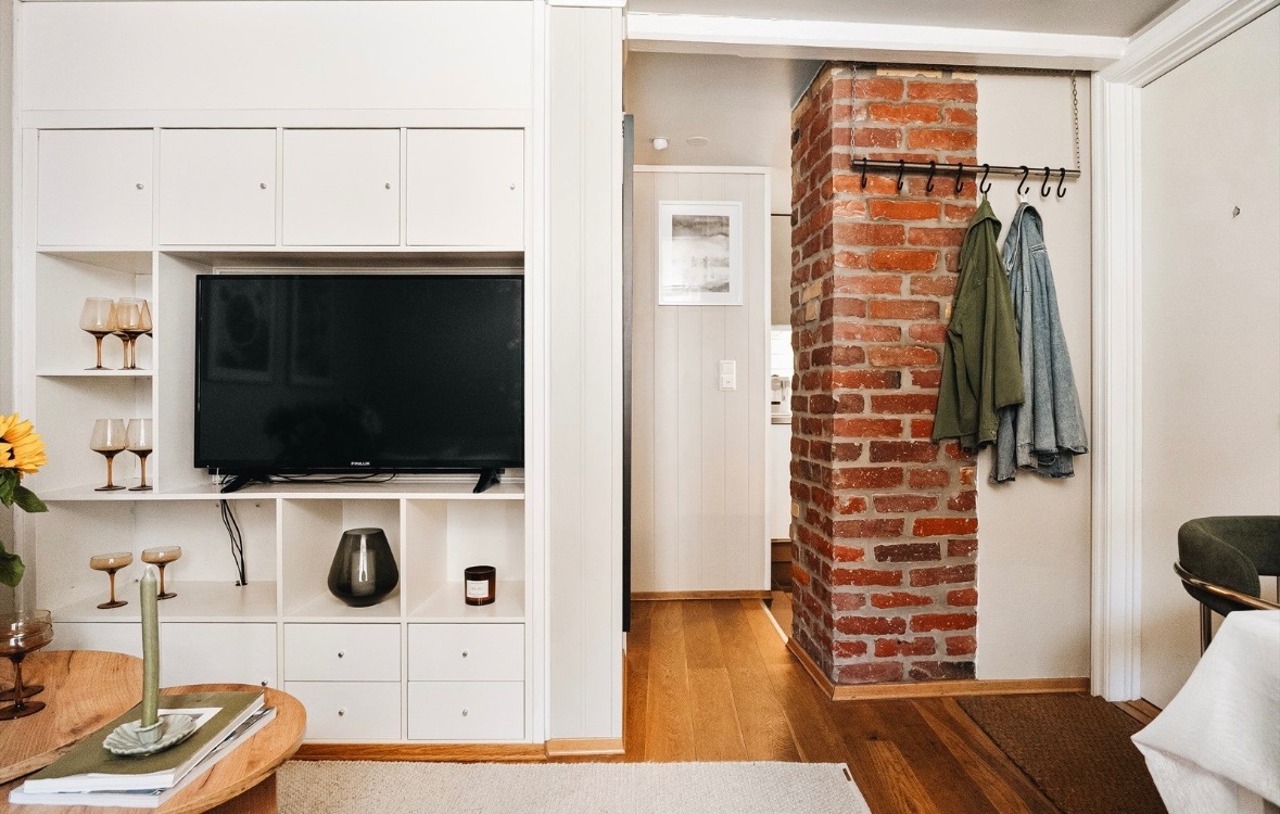 92010818 for visning