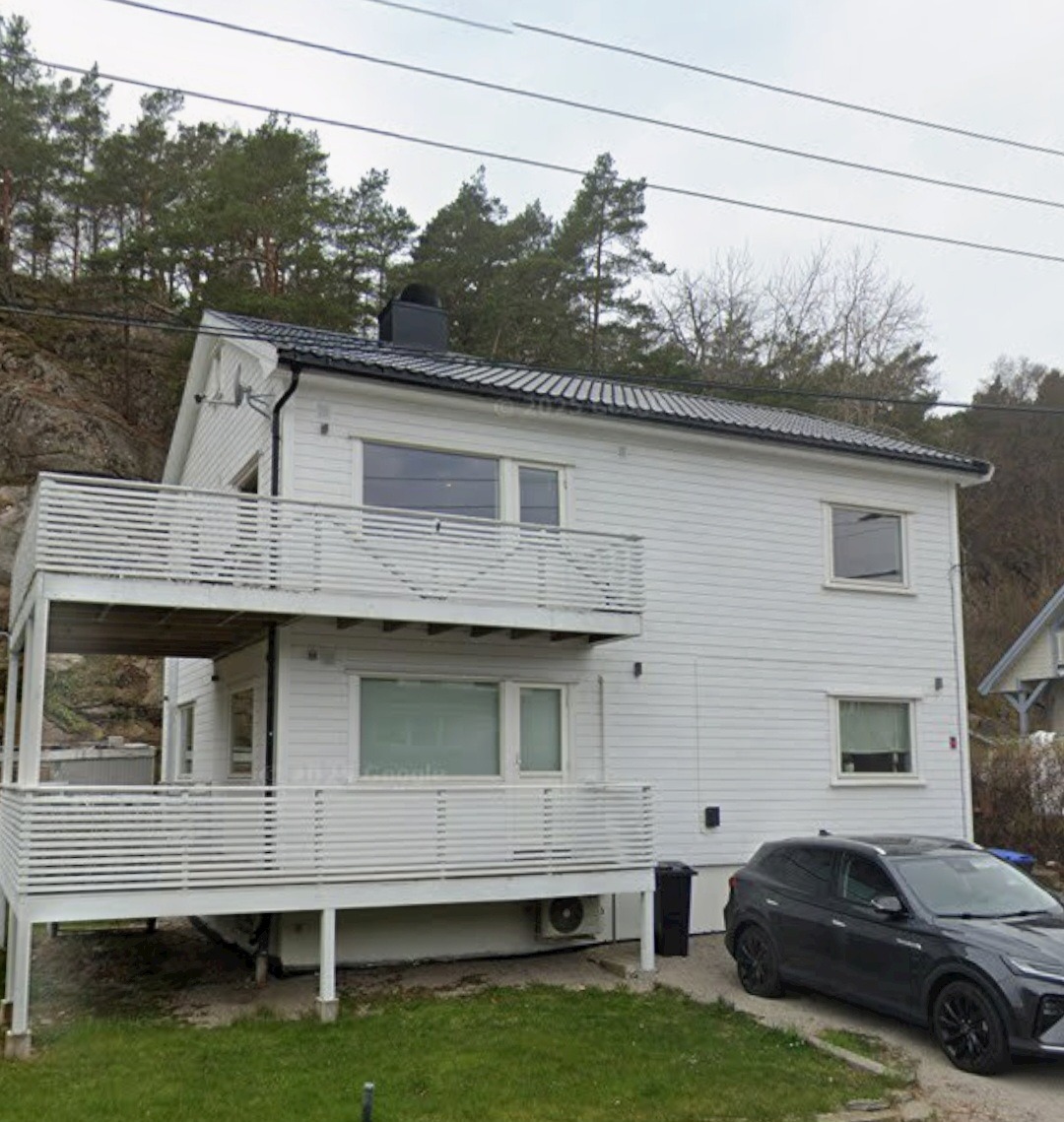 Nyoppusset flott leilighet nær sjøen