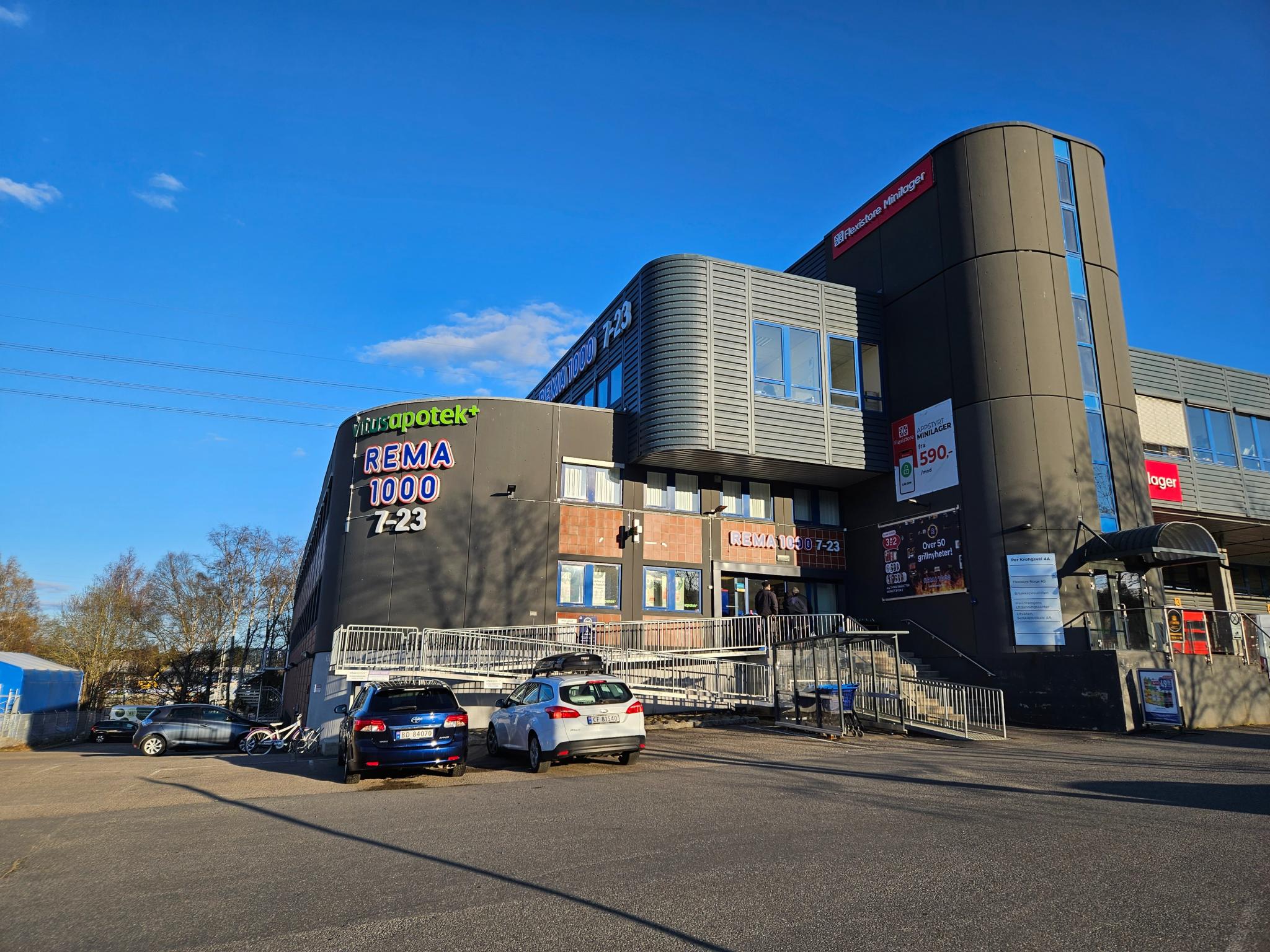 Rema1000 og Apotek- 4 min å gå