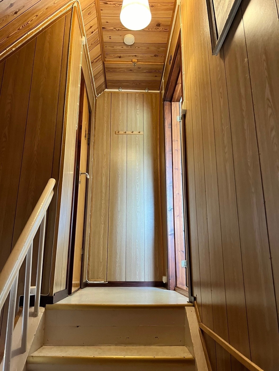 Trapp opp fra inngangsparti