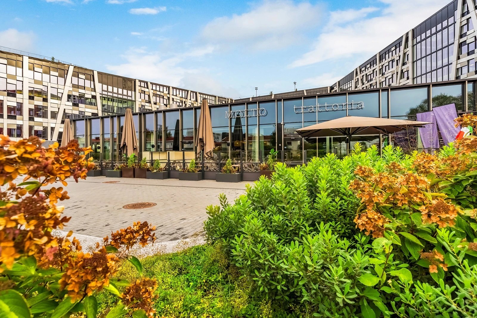 Et samlingssted er Økern Portal med italiensk kjøkken, uformell atmosfære og shuffleboard.