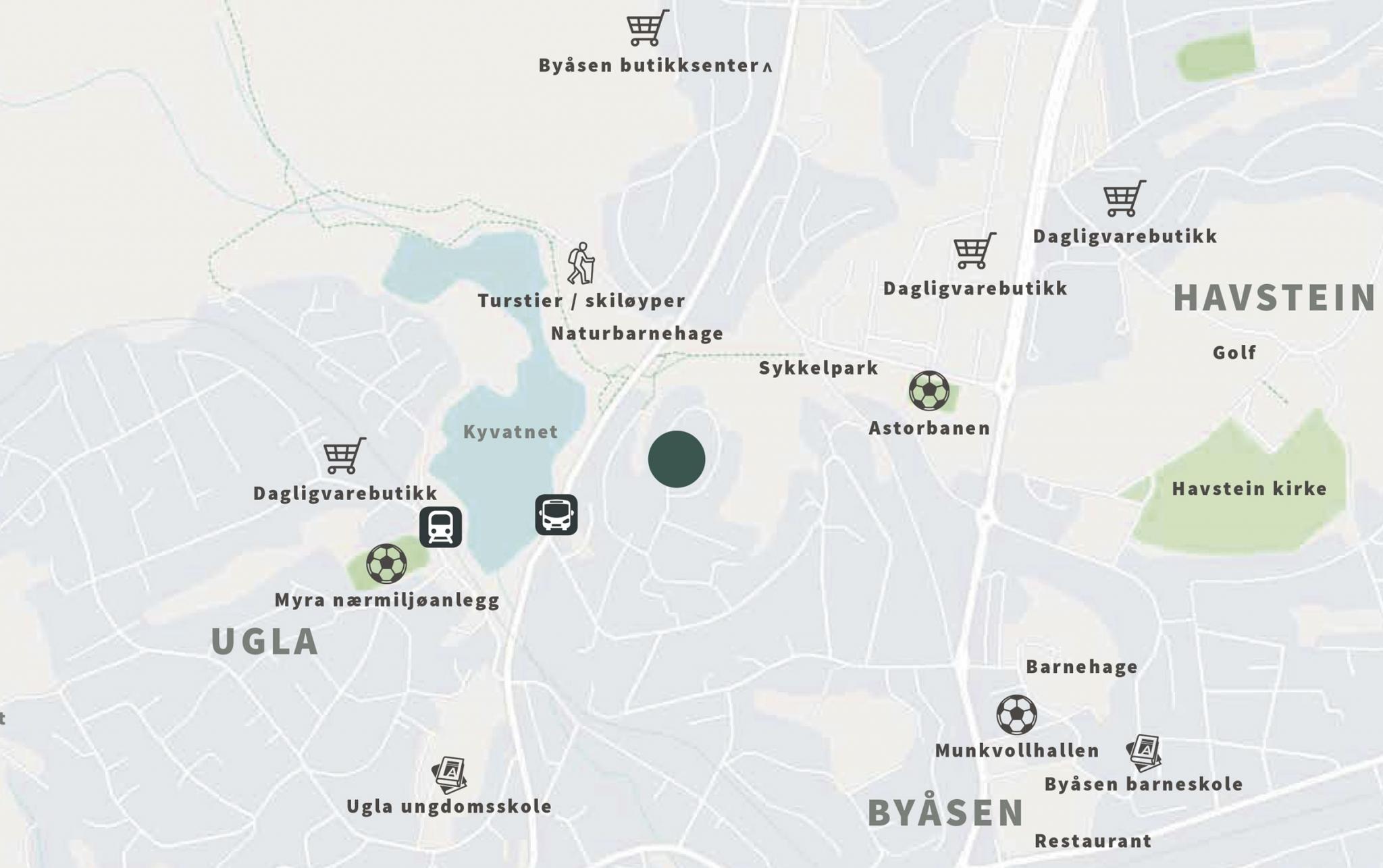 Området på Byåsen er kjent for å være et av Trondheims mest attraktive og familievennlige boligområder, med en rolig atmosfære og nærhet til både natur og byliv. Her bor du i et etablert og trygt nabolag, med lite gjennomgangstrafikk og gode solforhold.

Byåsen utmerker seg spesielt med sin umiddelbare nærhet til Bymarka – et av byens mest populære utfartsområder. Her finnes et omfattende nettverk av turstier, sykkelruter og preparerte skiløyper, noe som gir gode muligheter for aktivitet året rundt. Kyvannet i nærheten er et naturlig samlingspunkt med badeplasser om sommeren og flotte turmuligheter ellers i året.

Nærmiljøet byr også på et godt utvalg av servicetilbud, idrettsanlegg og fritidsaktiviteter. Med kort vei til dagligvarebutikker, treningssentre og kollektivtransport, ligger alt til rette for en enkel og komfortabel hverdag. Samtidig er det kort avstand til Trondheim sentrum, noe som gjør området attraktivt både for studenter og yrkesaktive.

Dette er et område som kombinerer det beste fra to verdener – rolige og naturskjønne omgivelser, samtidig som du har nærhet til alt byen har å tilby.