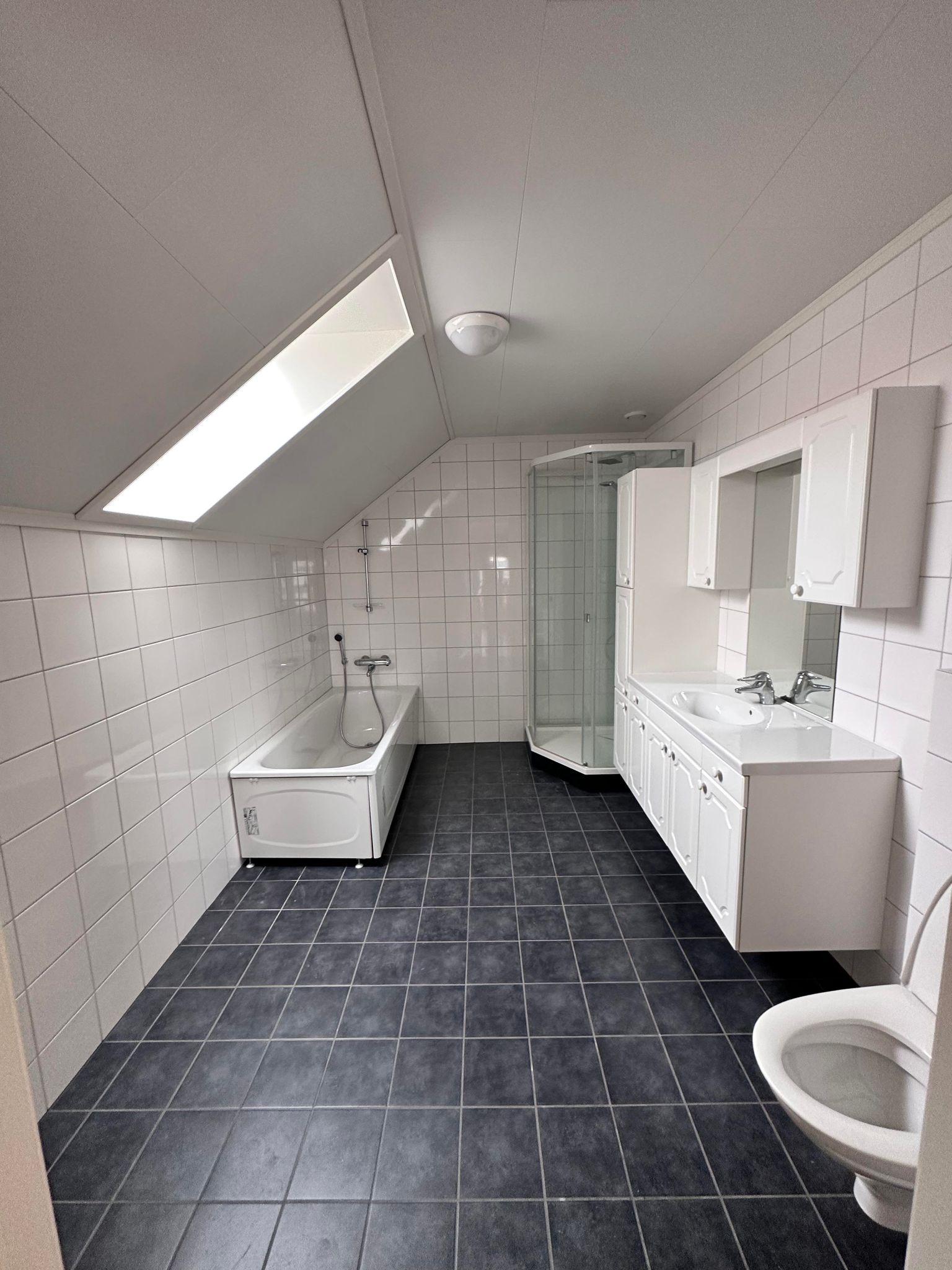 Bad 2 ligger i 2.etg.