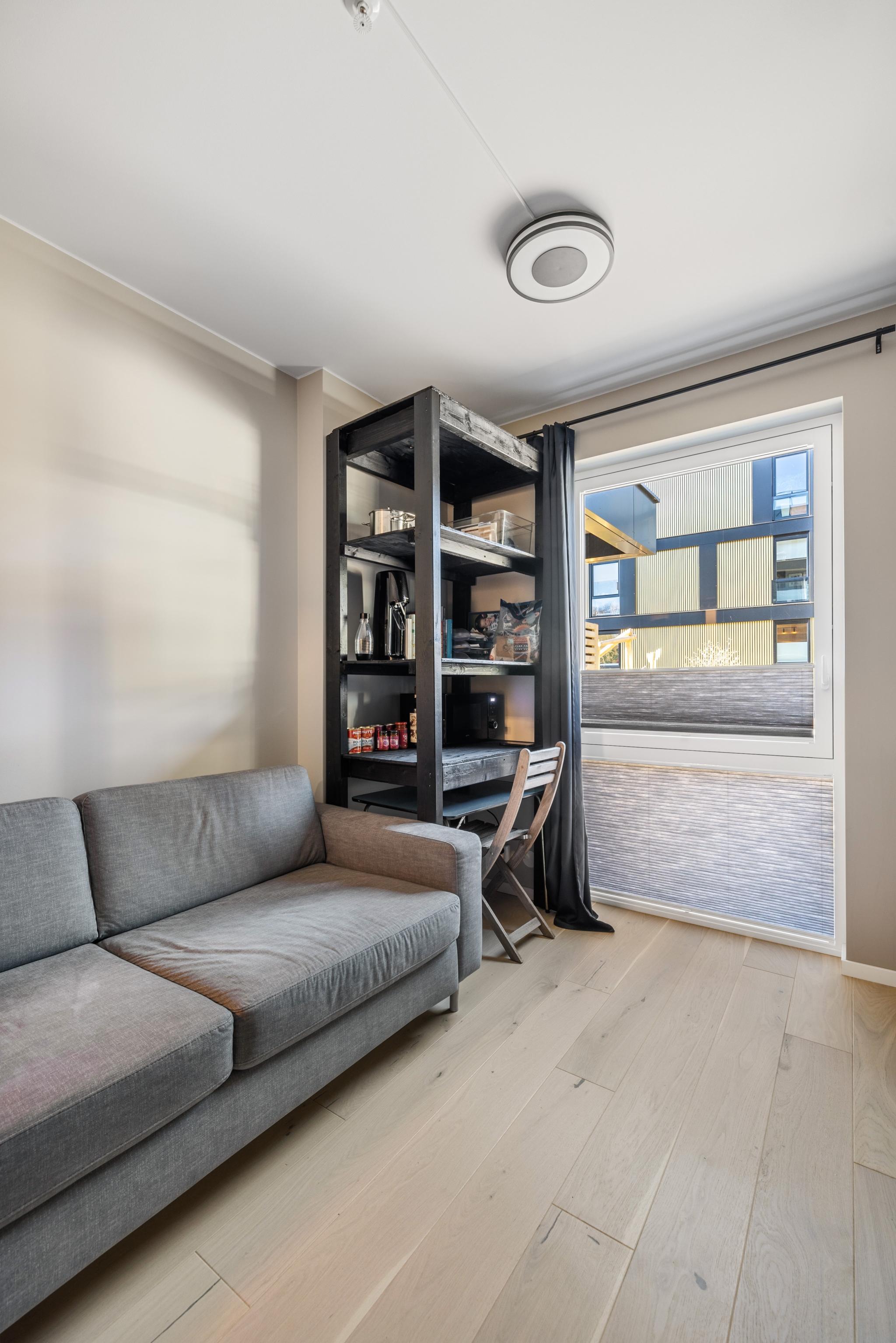 Bolia Scandinavia sovesofa som blir 180x200cm når utslått.