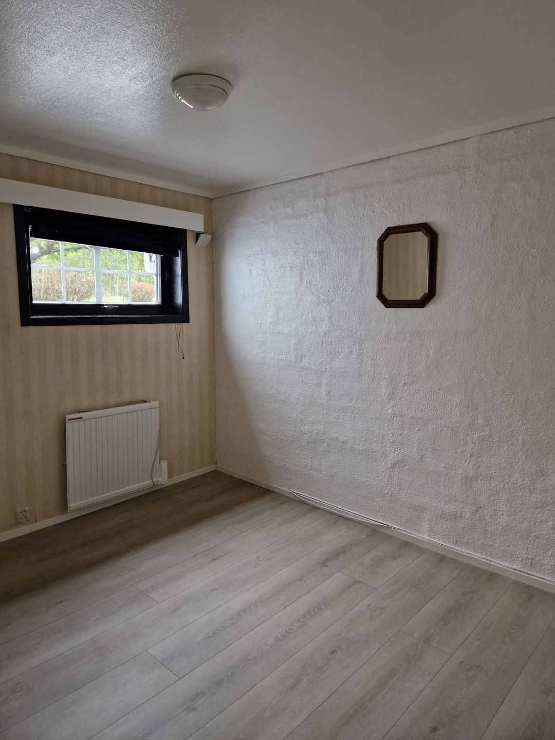 Soverom med god skapplass