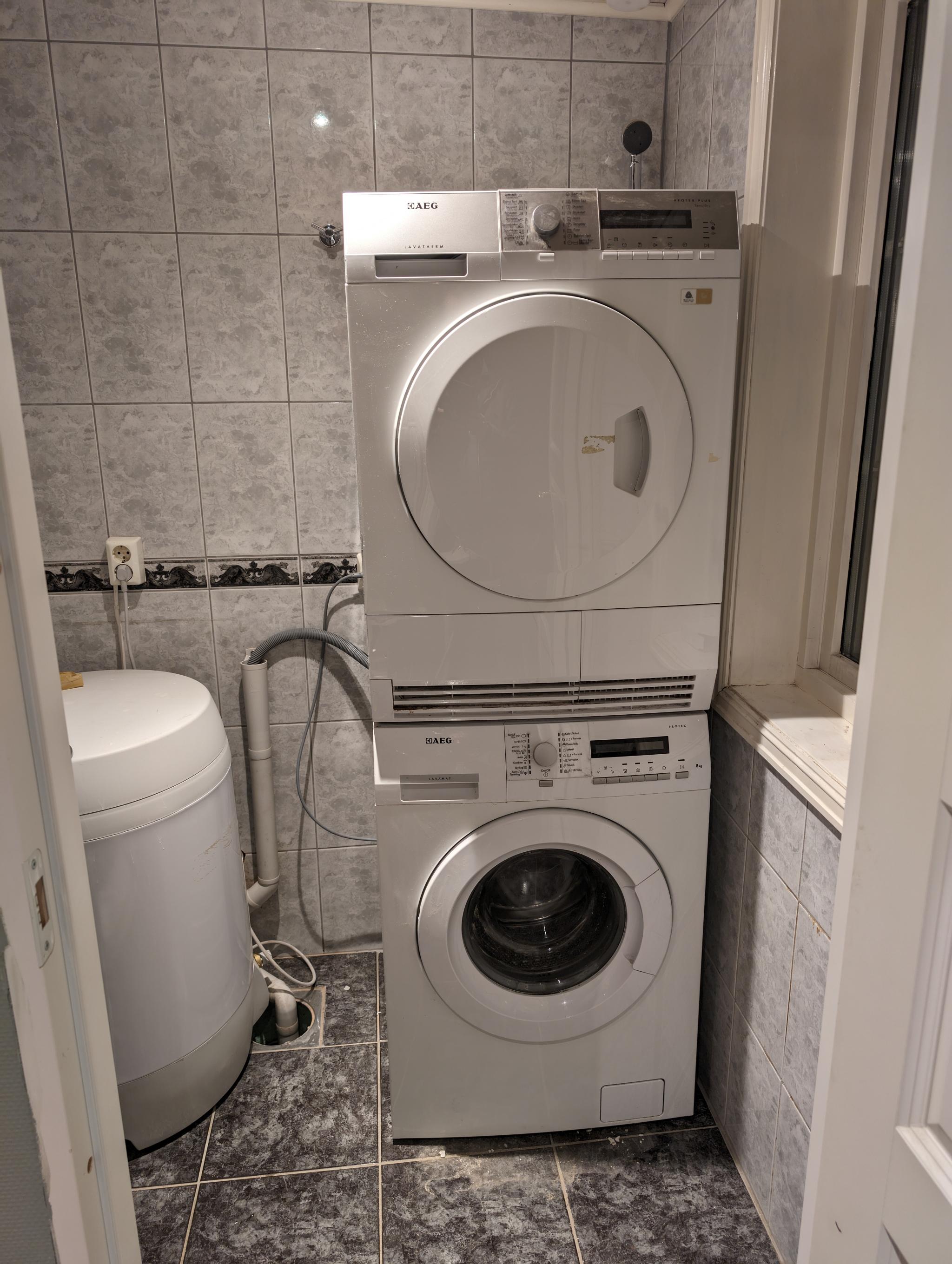 Vaskemaskin og tørketrommel