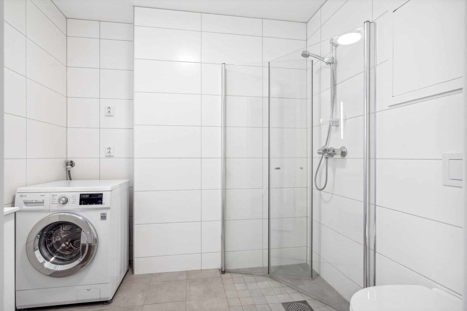 Bad med kombi vaskemaskin/tørkemaskin