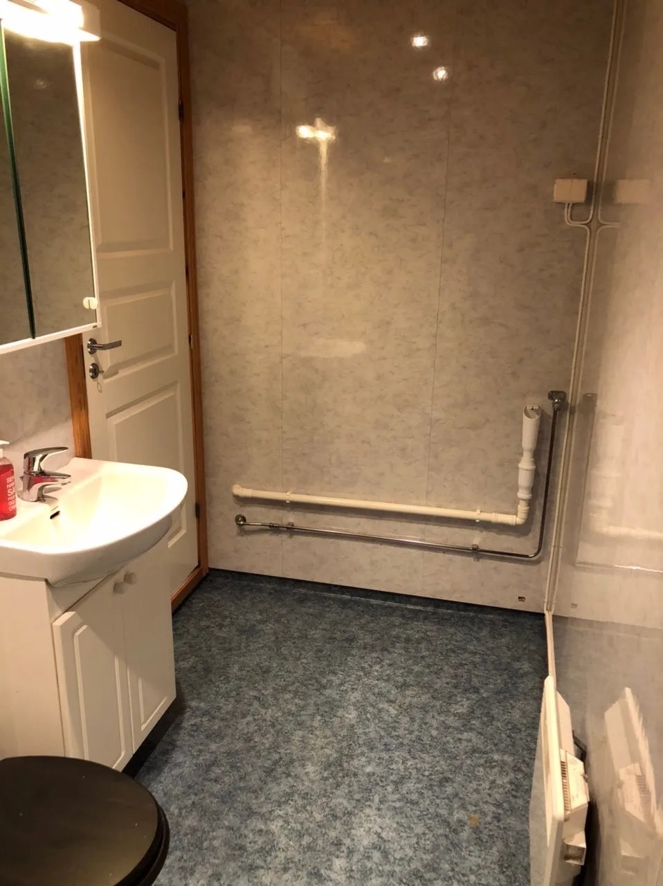 Bad med uttak til vaskemaskin