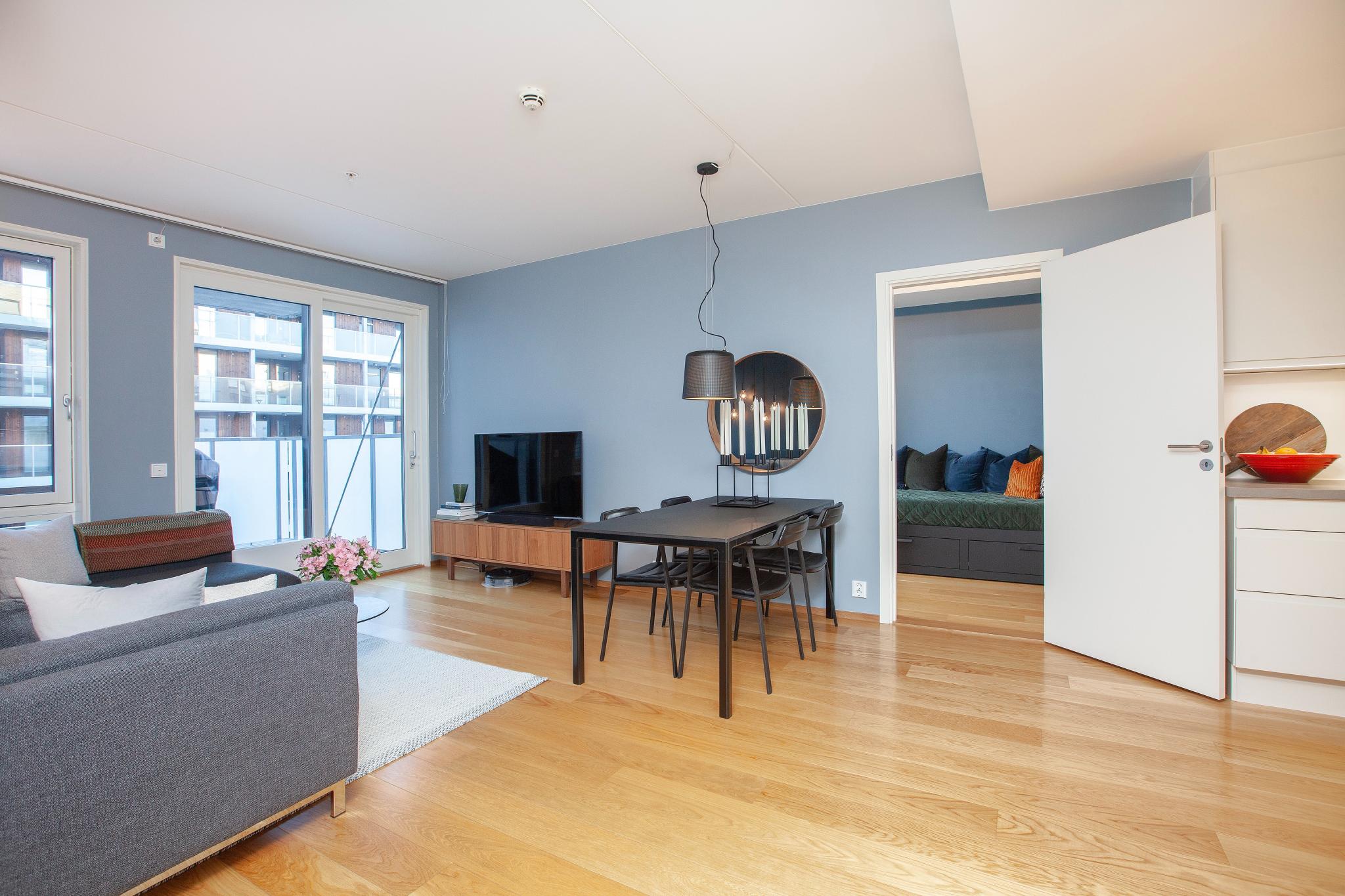 Stue med utgang til balkong