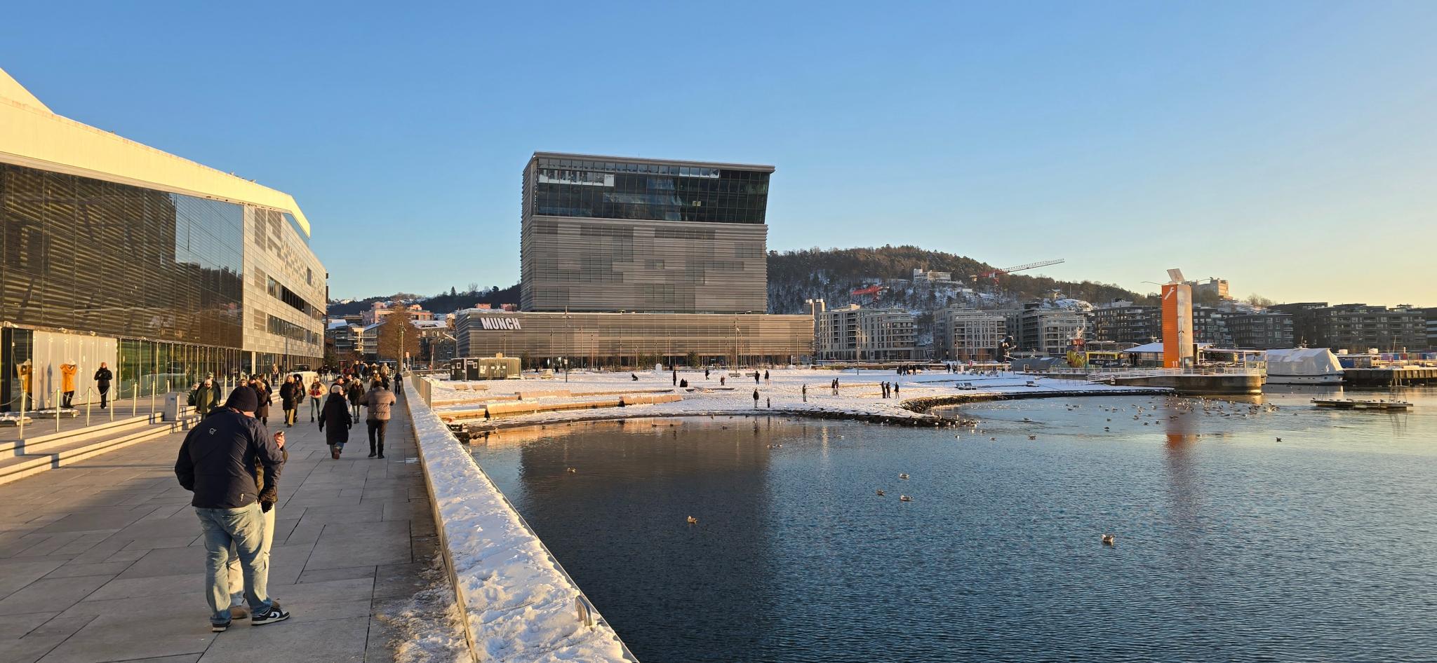 Kort vei til Bystranda, Operaen og Munchmuseet