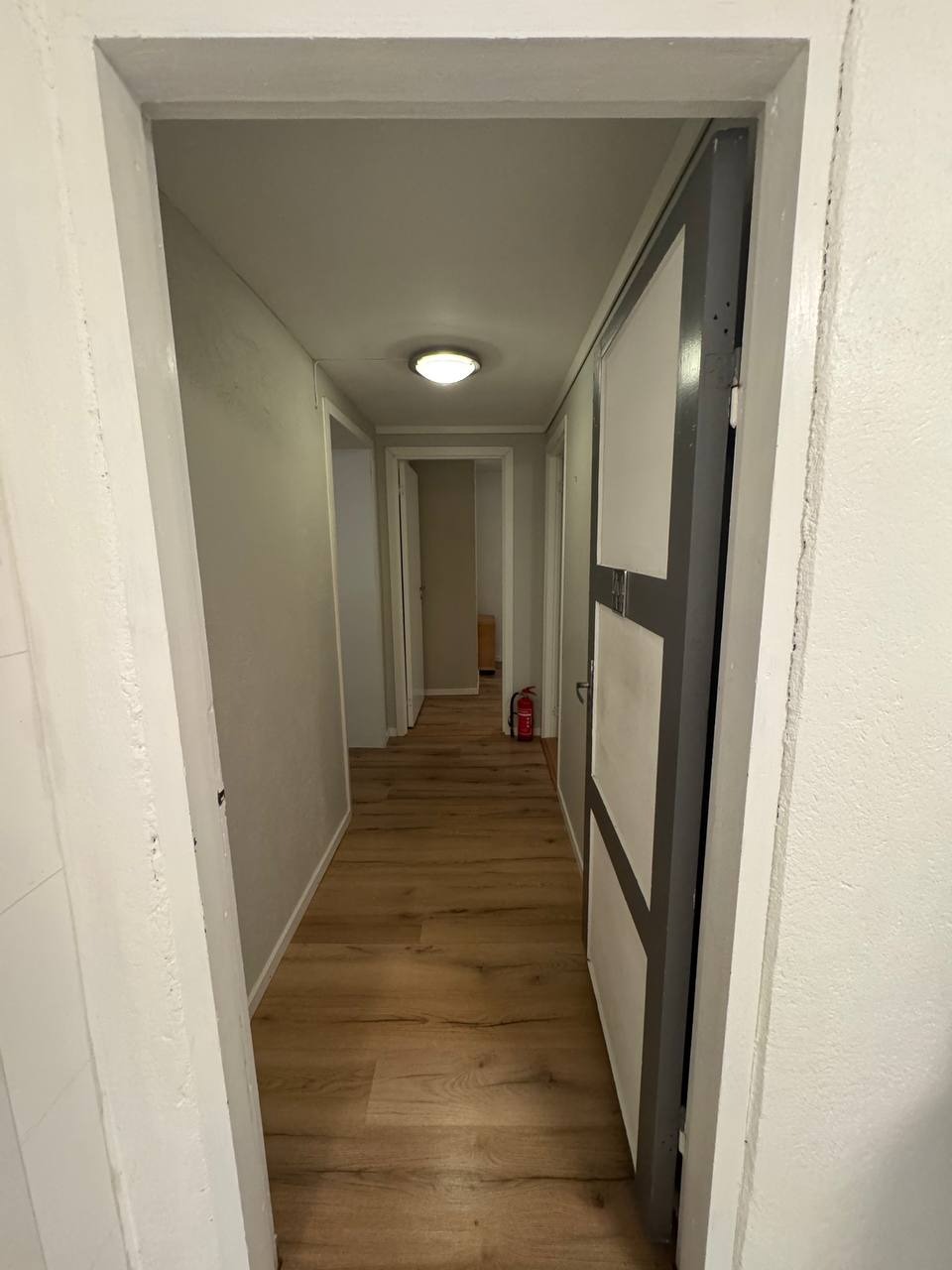 Gang mellom soverommene og bad