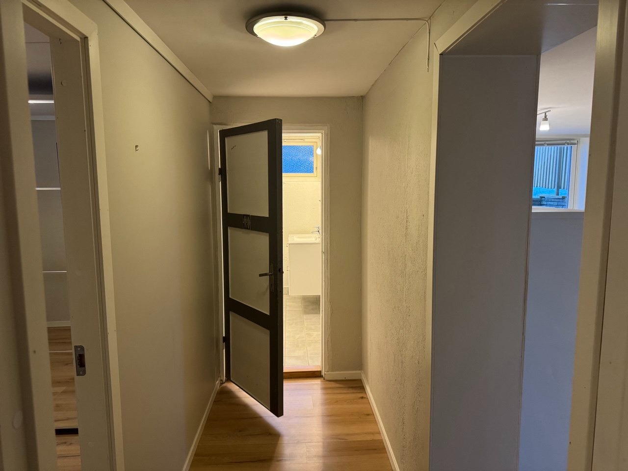 soveromsgang med bad i enden