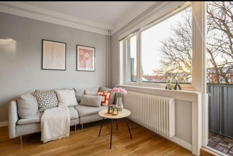 Velkommen til en lys og koselig hybel i hjertet av Majorstuen