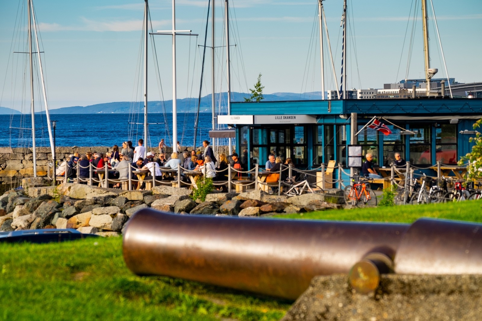 Skansen. Uteområde som ligger rett utenfor inngangsdøra