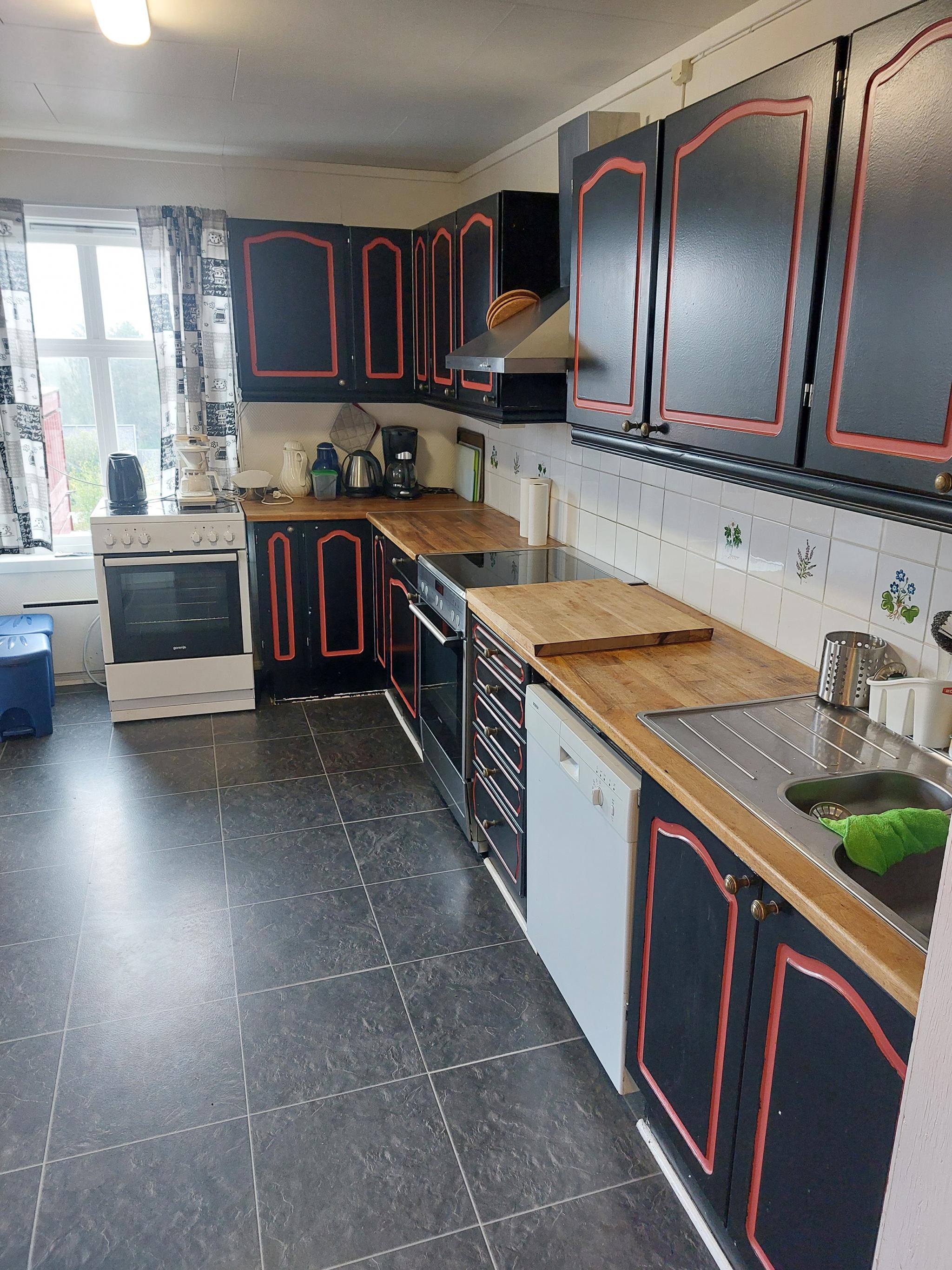 Stor plass på kjøkkenet