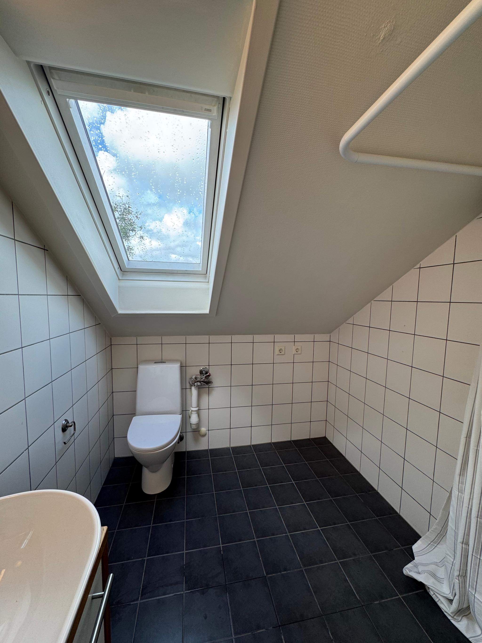 Bad. Plass for vaskemaskin/tørketrommel 