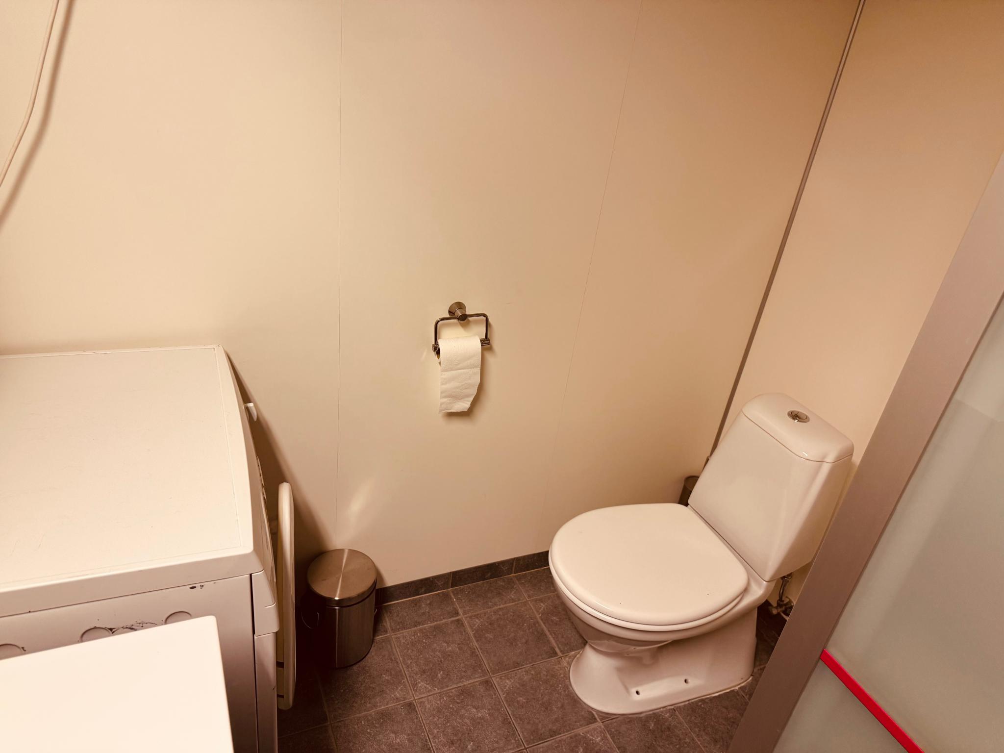 badet og vaskemaskin