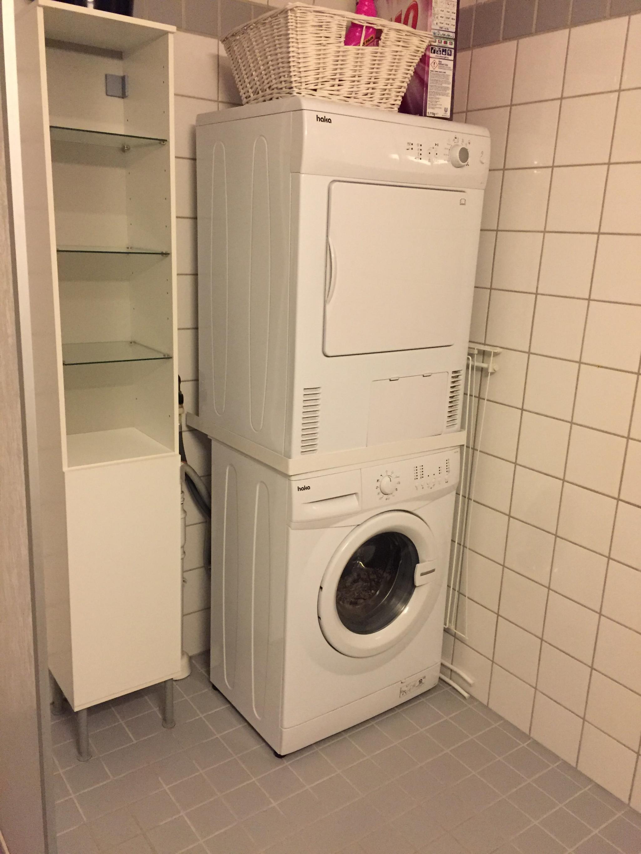 inkludert vaskemaskin og tørketrommel