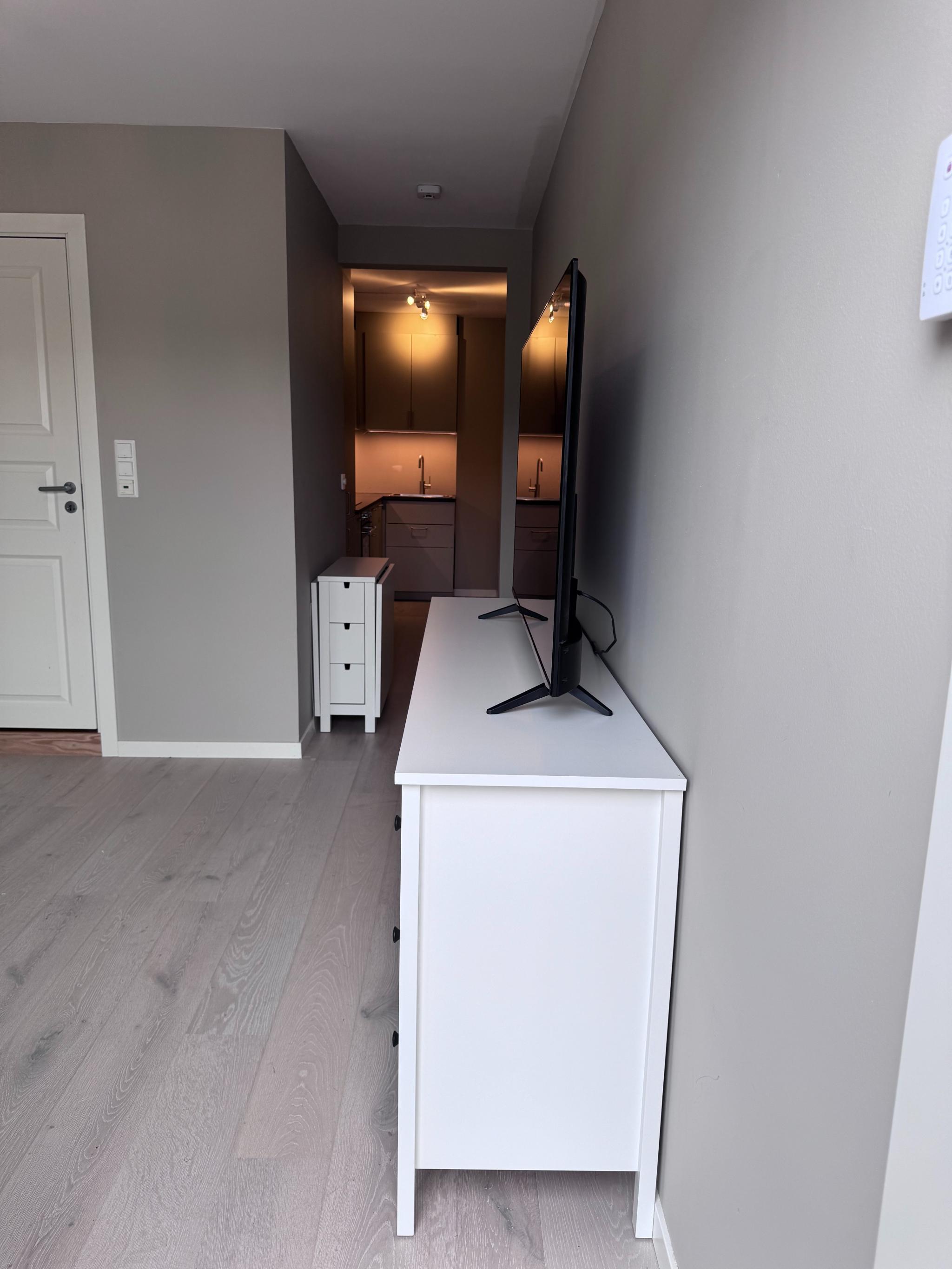 Like innenfor inngangsdøren.