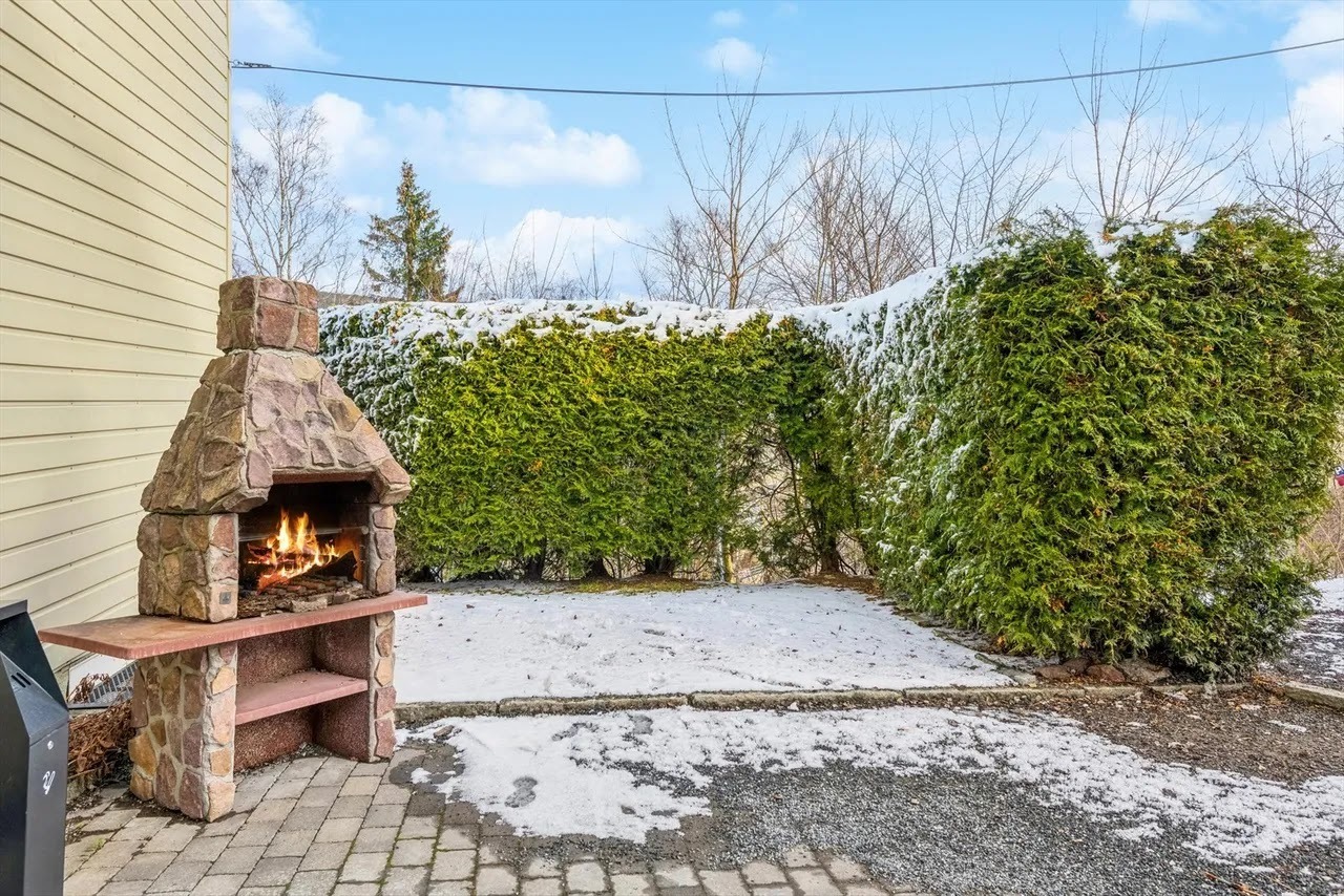 Nydelig å sitte her og ta ein kaffi i solsteiken. 