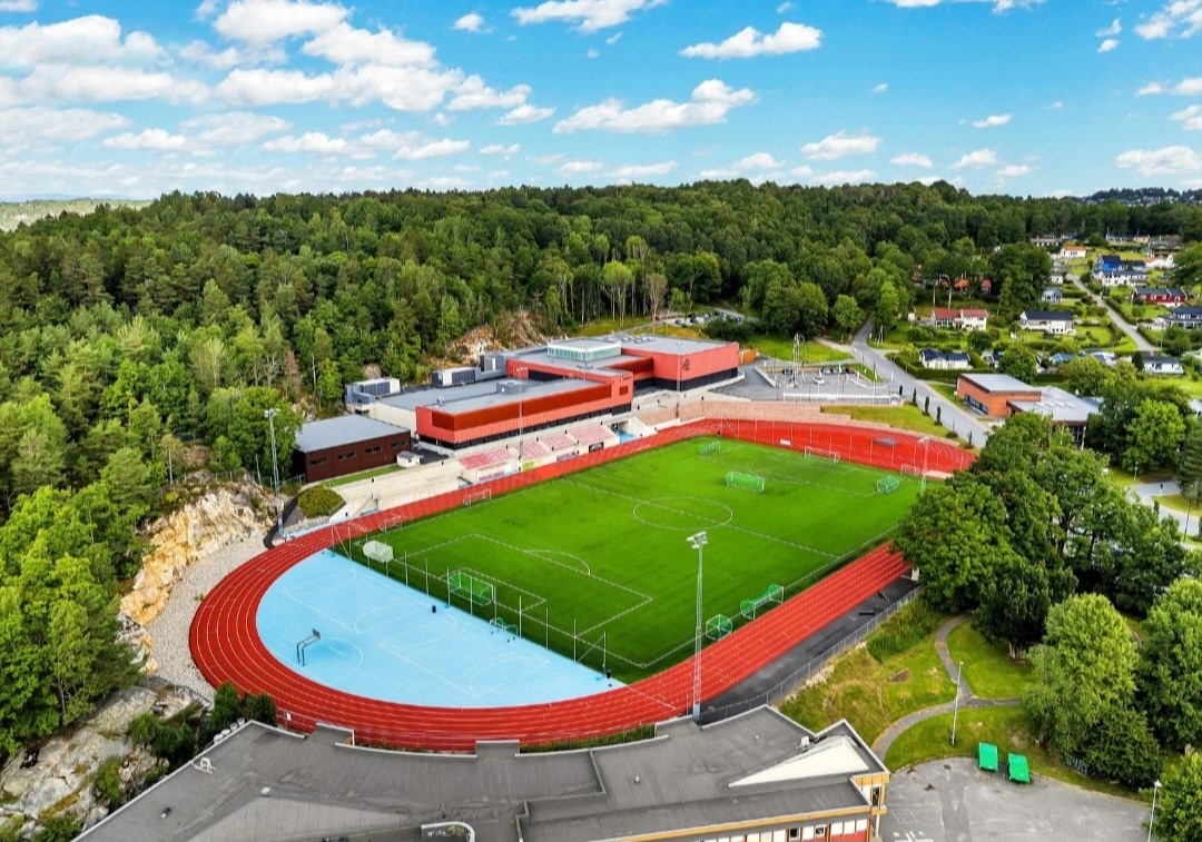 På seiersten er det også et idrettslegg