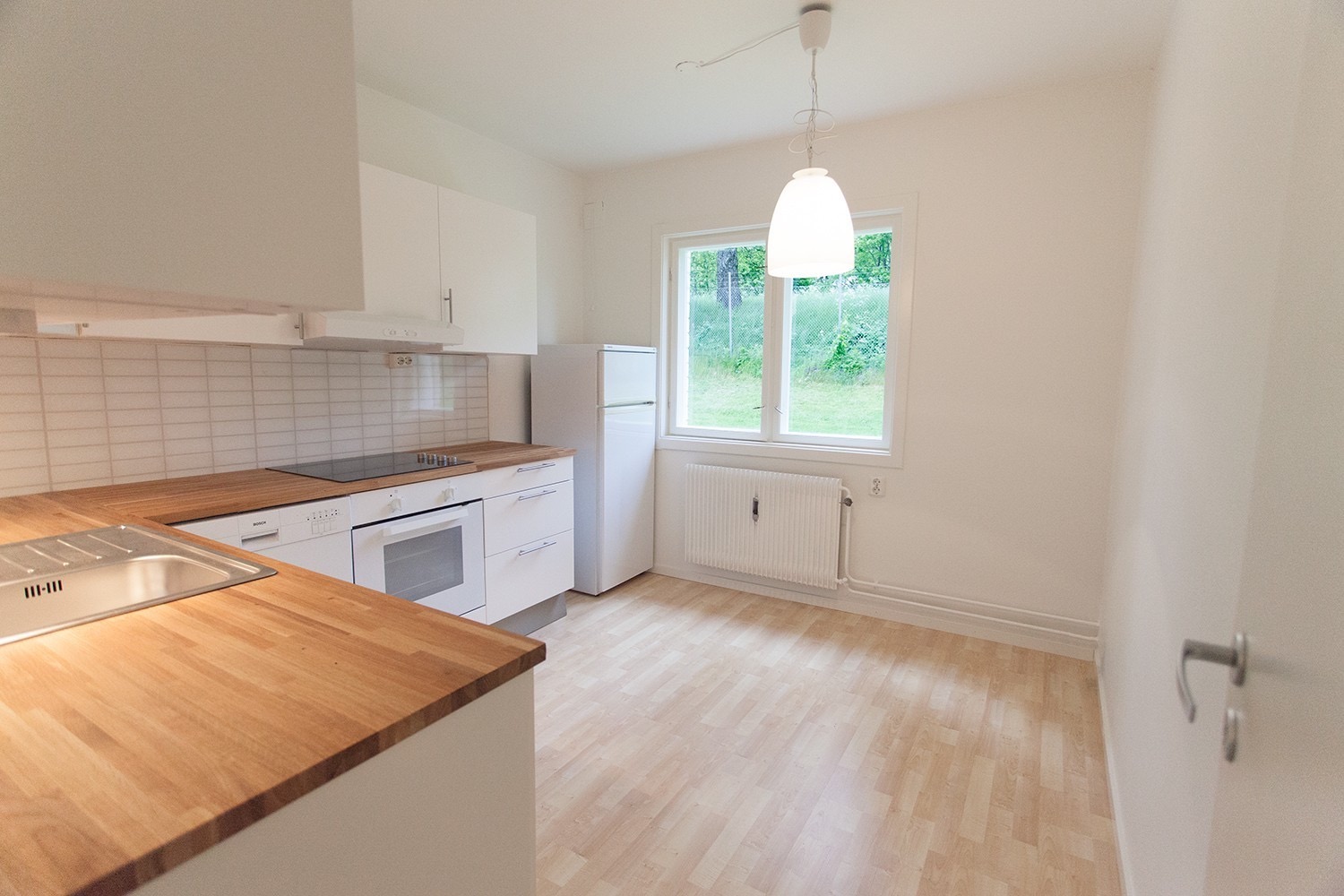 Dette kjøkkenet blir om til et soverom innen 5-12 måneder etter innflytting (fremdriftsplan avhenger av sameie)