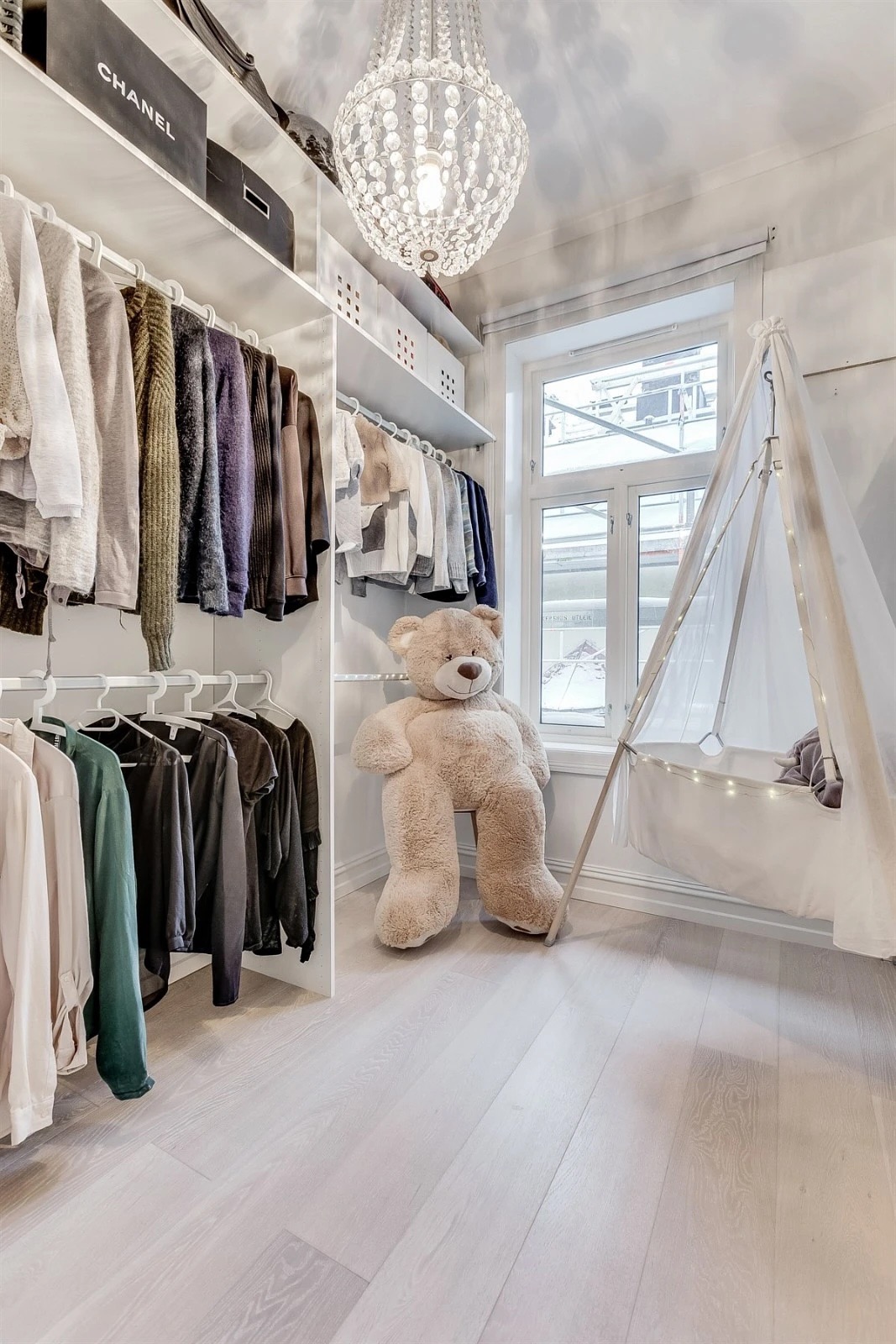 Soverom 2 ca 6 kvm (garderoben er fjernet)