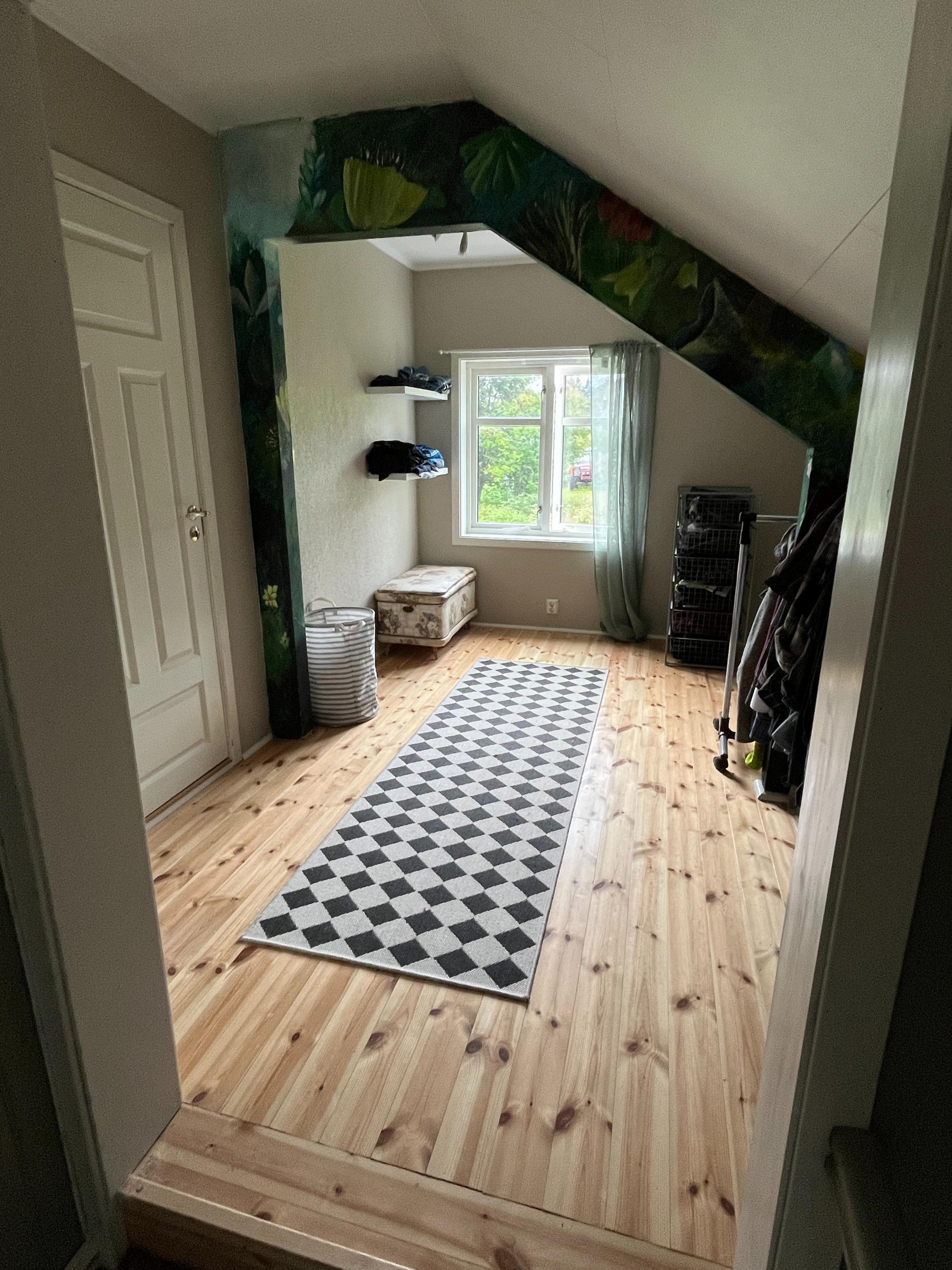 Garderoberom 2. etasje