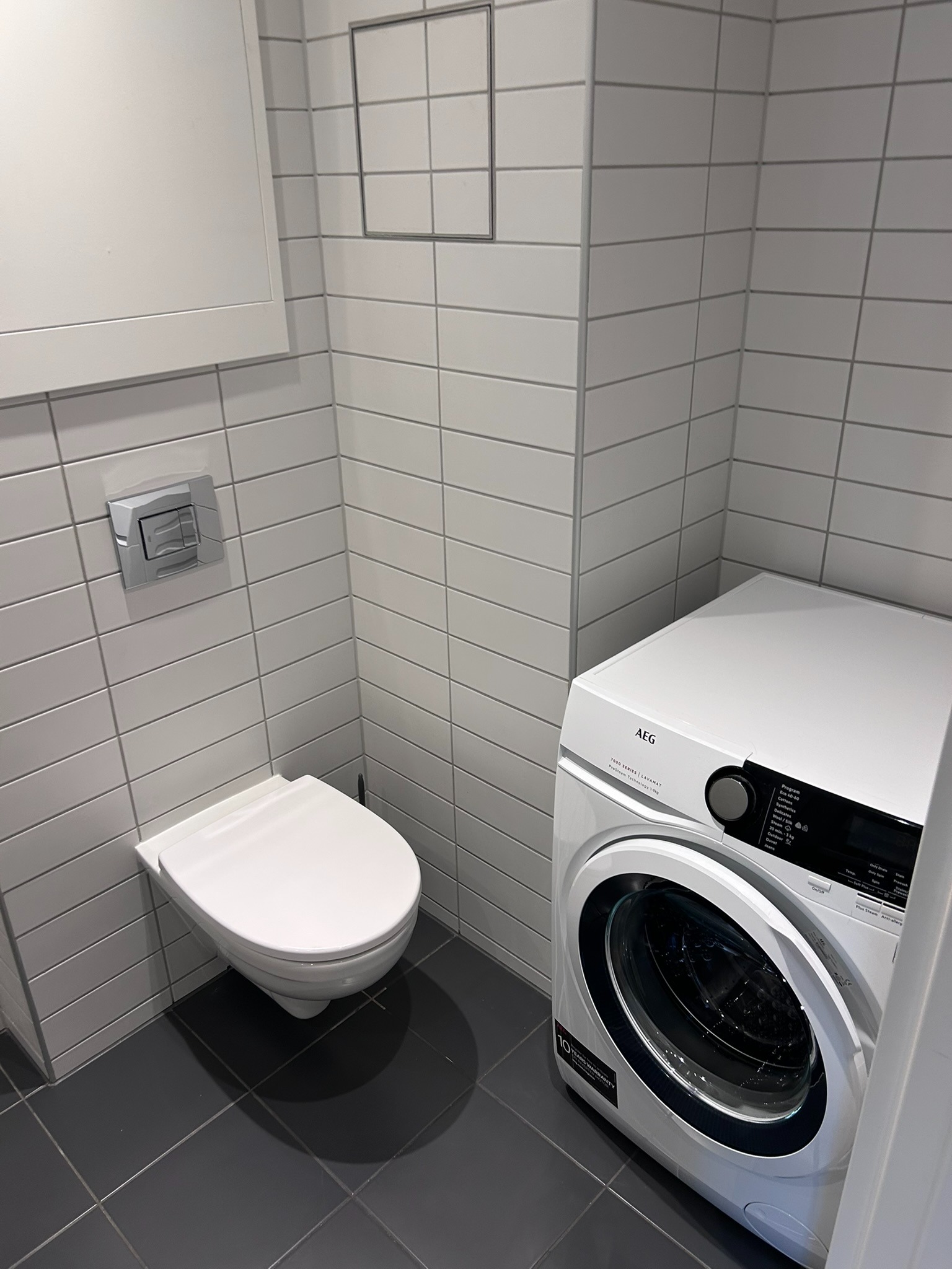 Badet med vaskemaskin (kan tilbys ved behov)