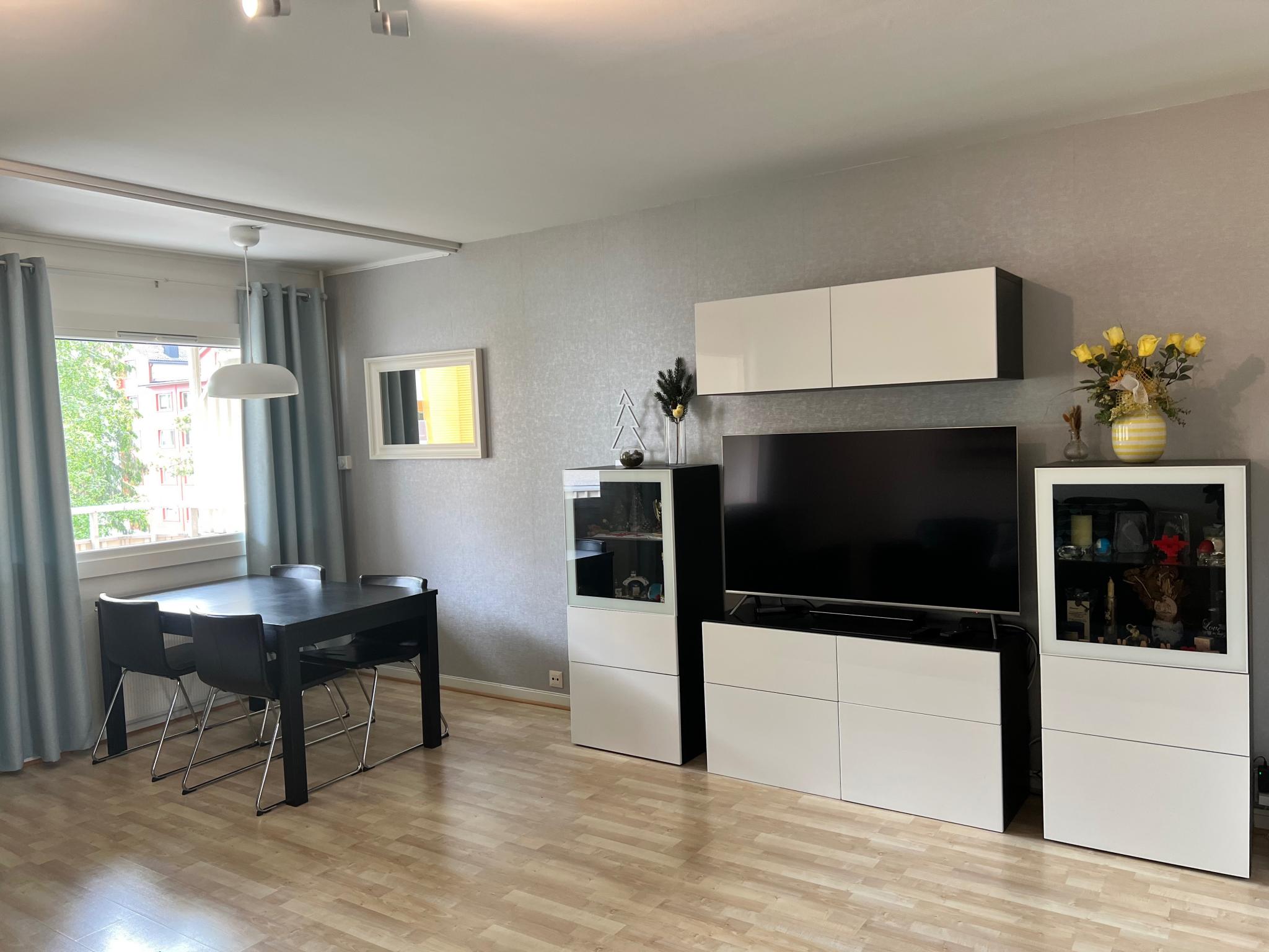 Spiseplass og TV-løsning