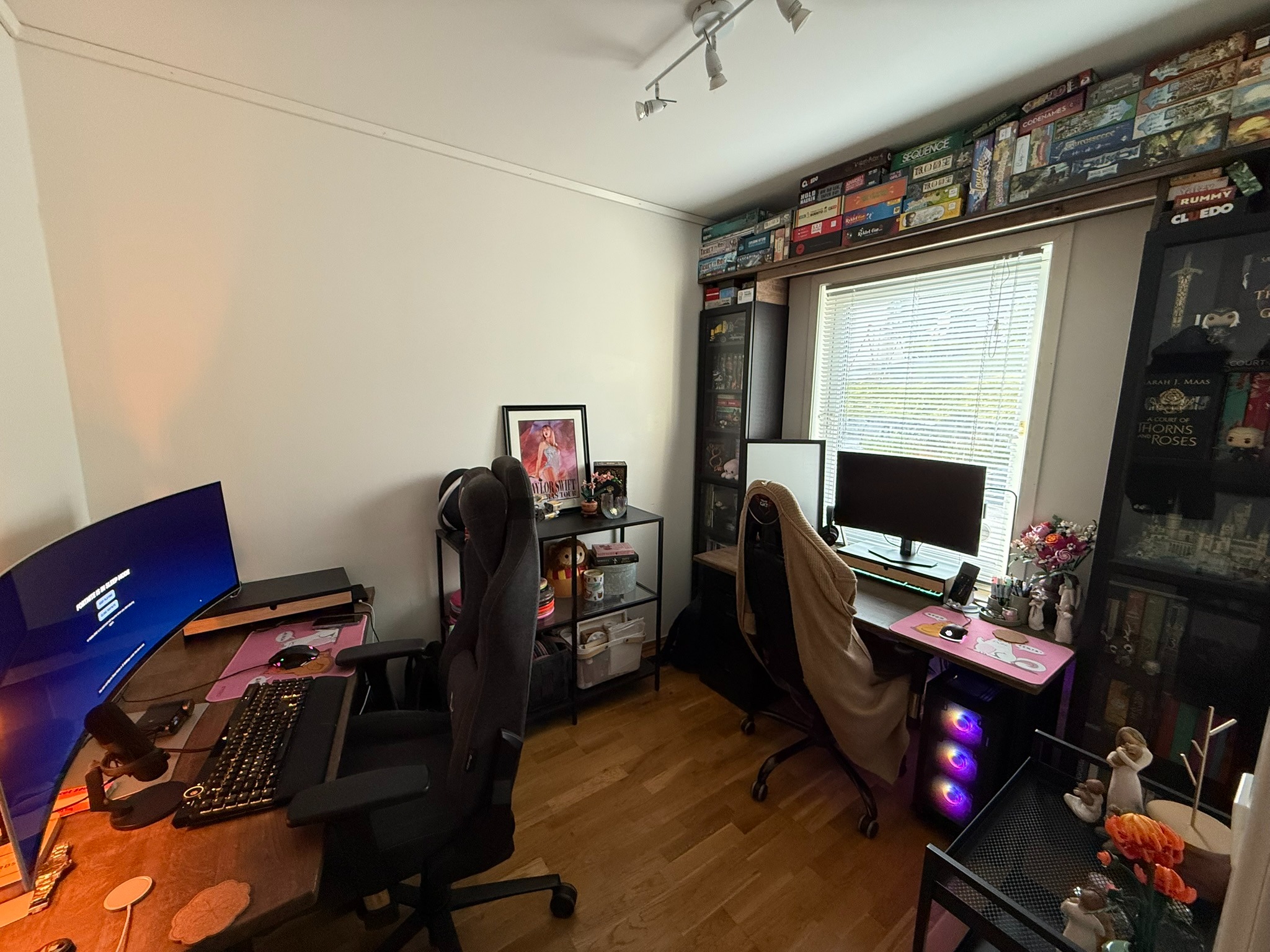 Soverom 2 / Gamingrom og hjemmekontor for tiden