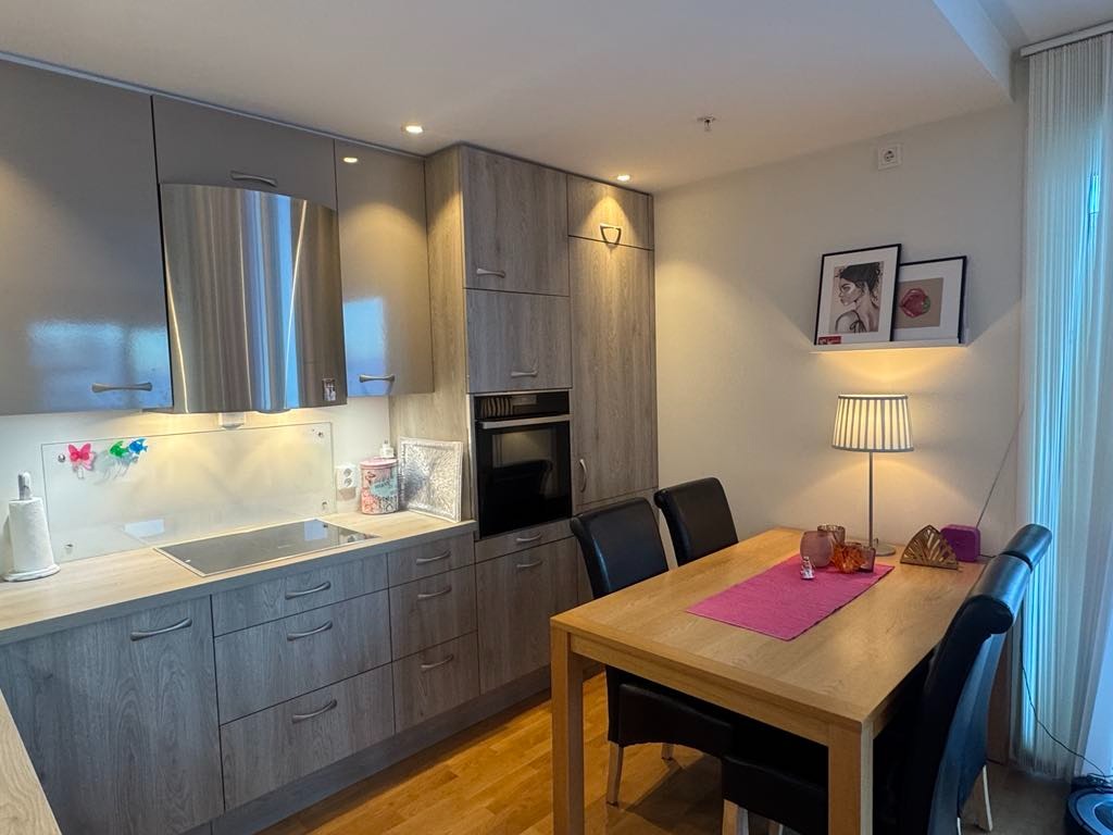 Kjøkken og spisestue