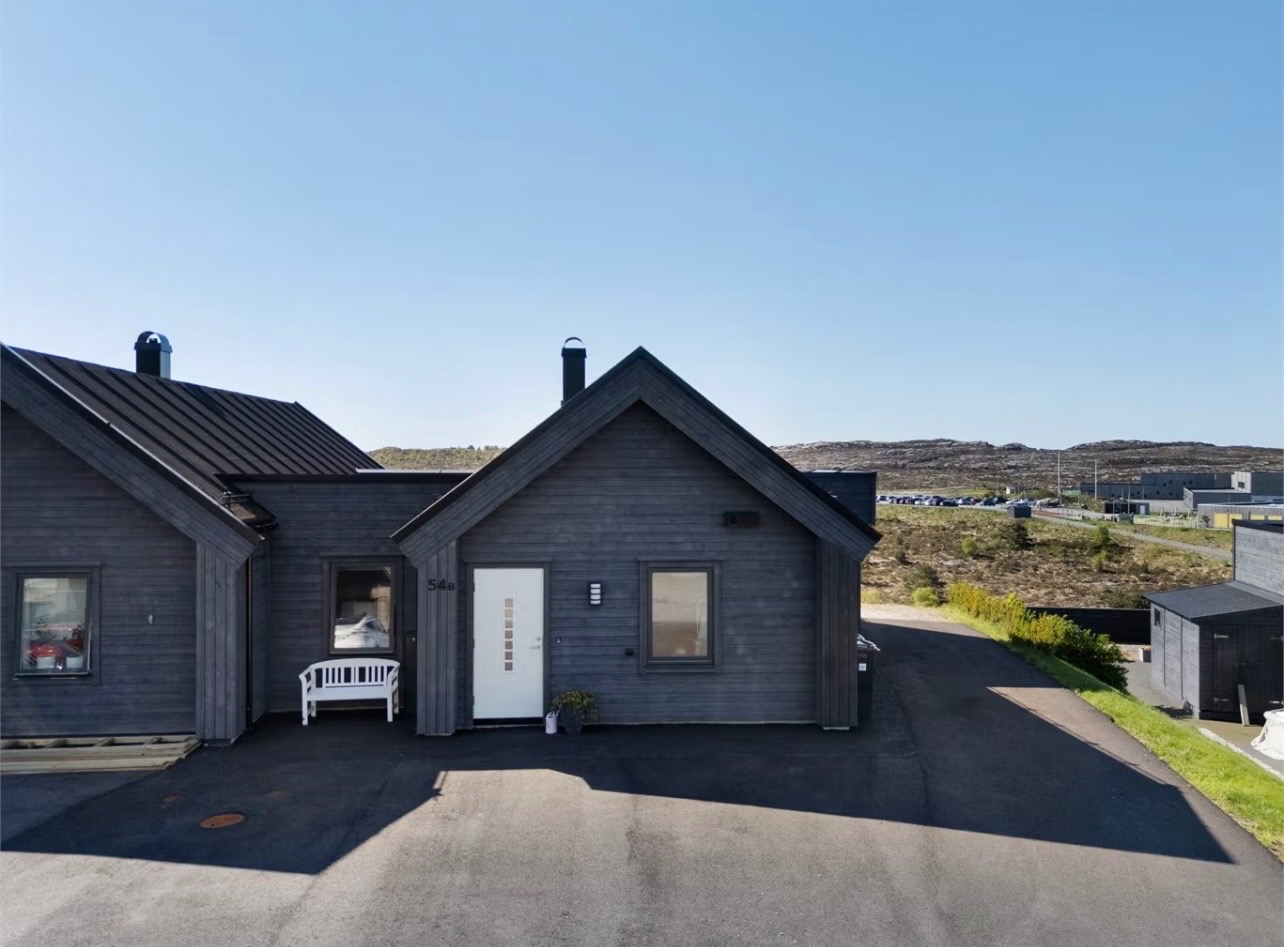 Velkommen til BLOKKEBÆRHAUGEN 54b