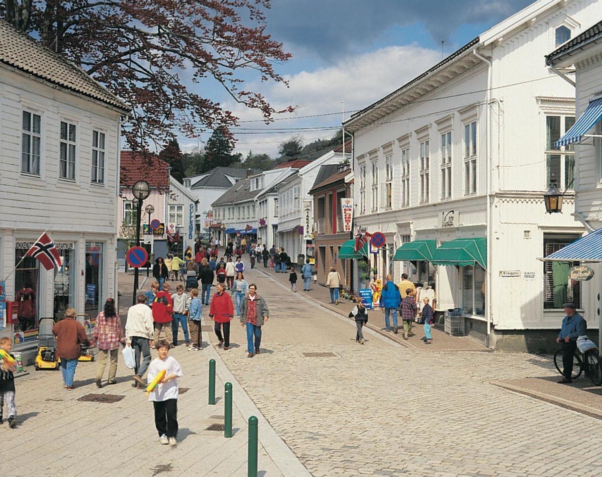 Fra Grimstad sentrum 