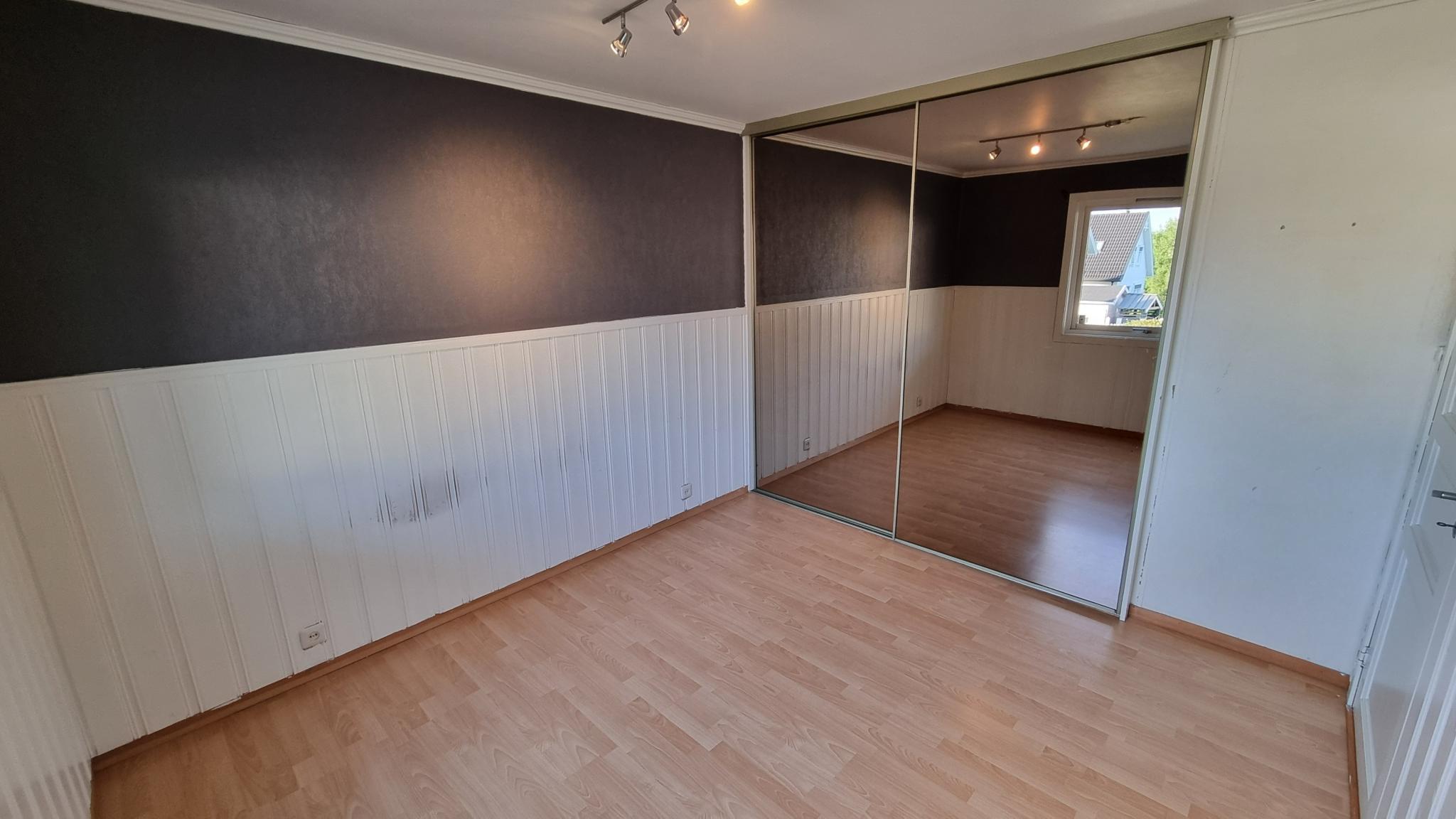 Hoved soverom 1 - 1. etg