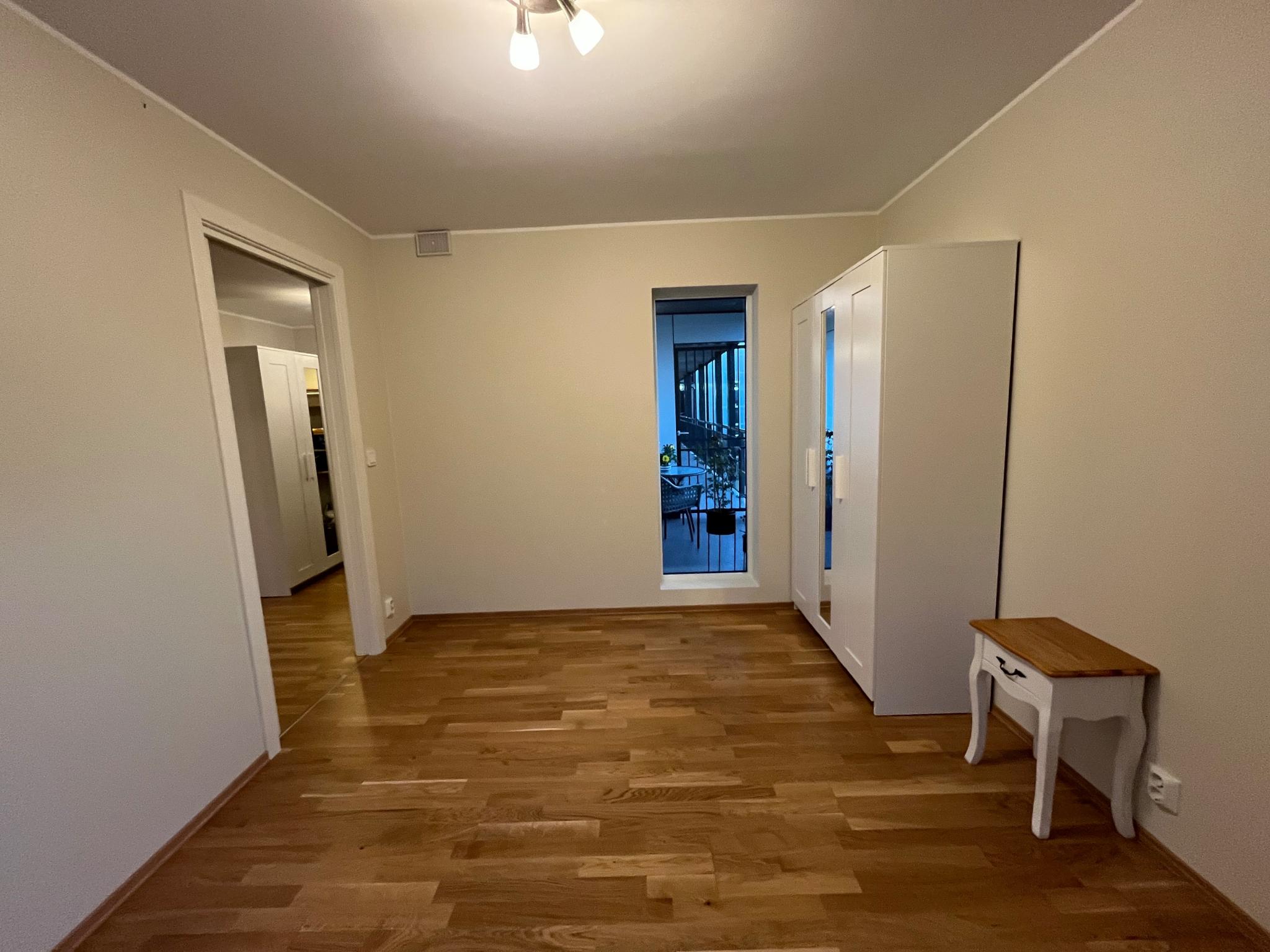 Soverom 1. Godt med skapplass