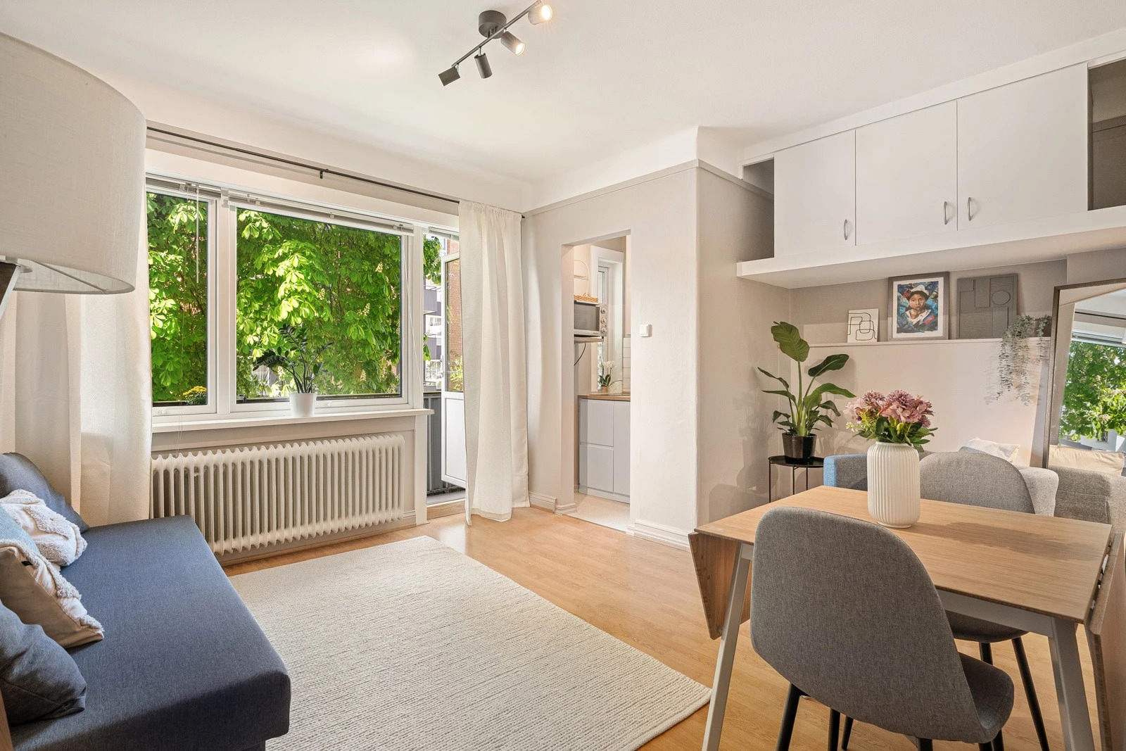 møbler på bildet ikke inkludert