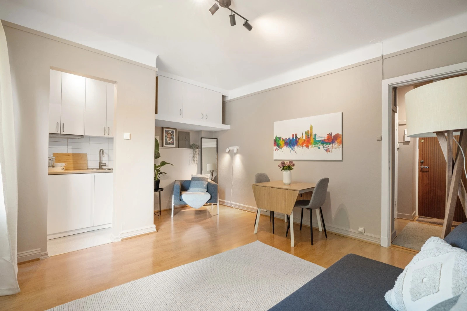 møbler på bildet er ikke inkludert