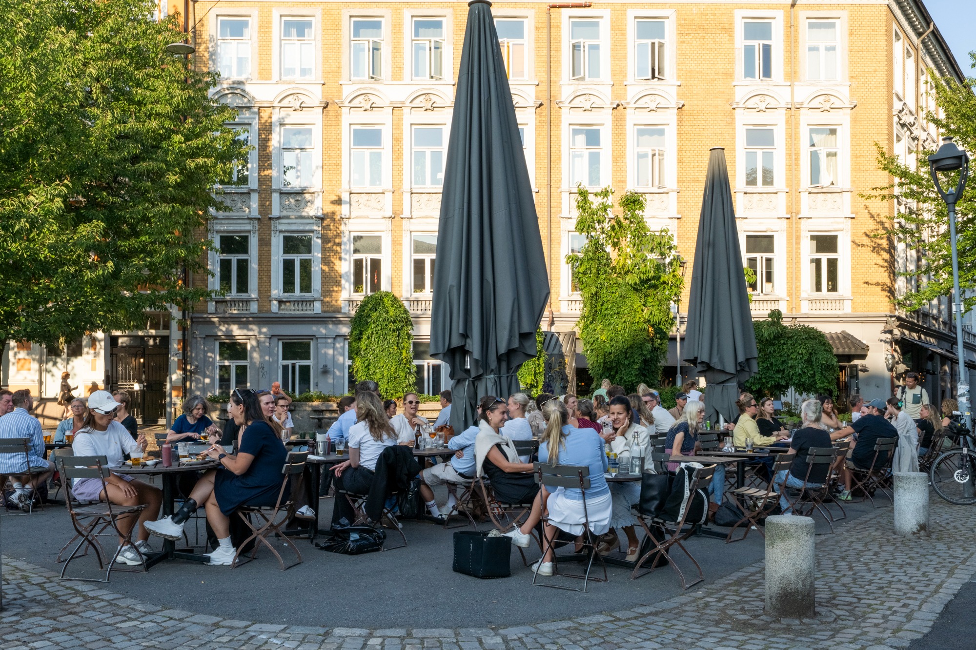 Flere barer og uteserveringer i nærområdet
