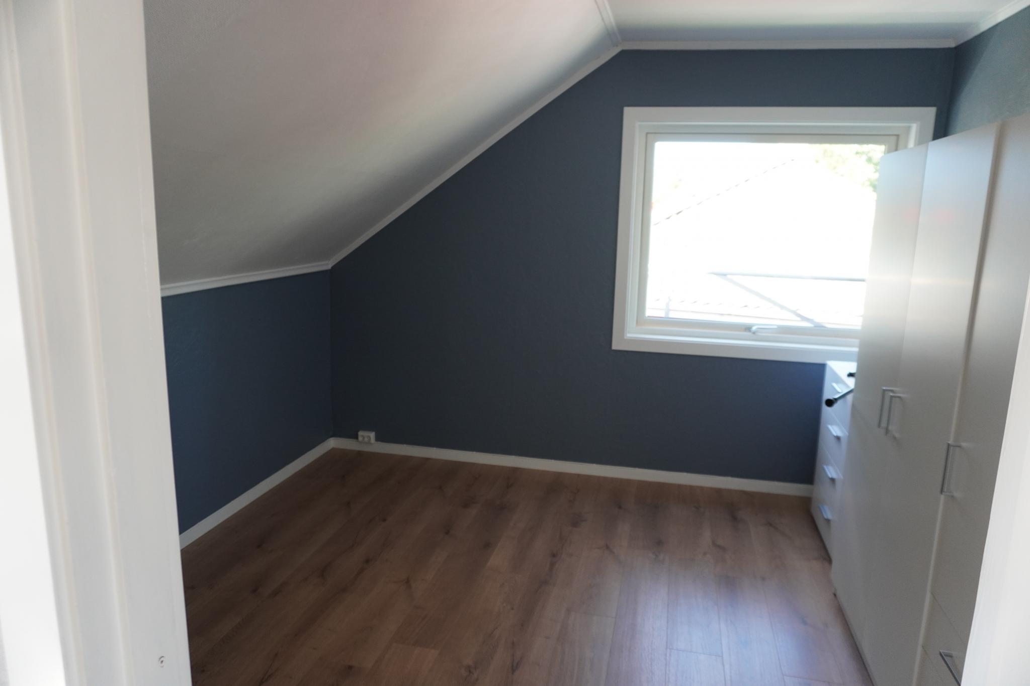 Soverom (lydisolert vindu)