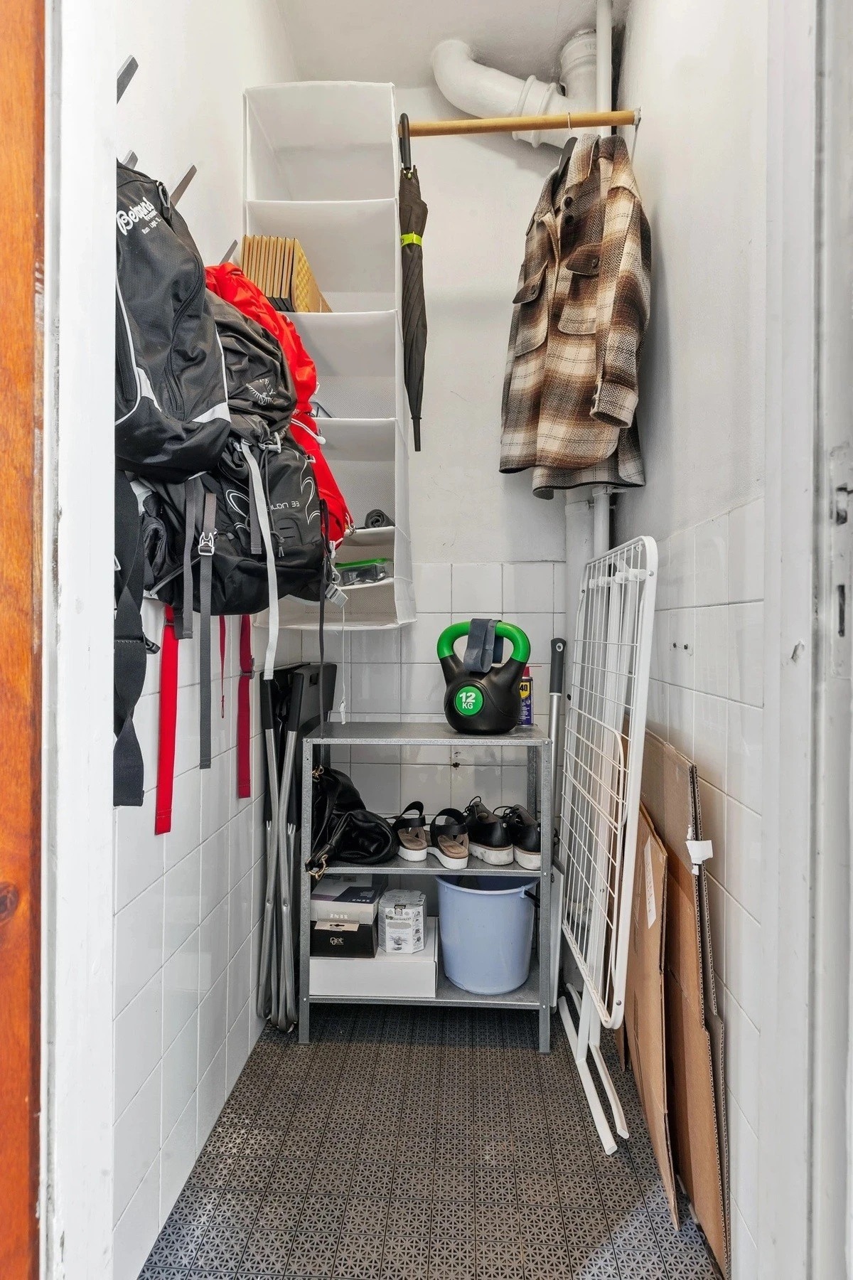 Praktisk bod like utenfor entrédøren