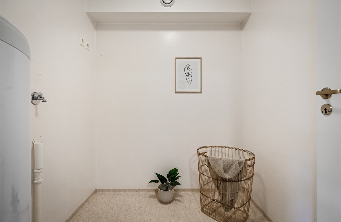 Det er nå vaske- og tørke maskin her inne nå