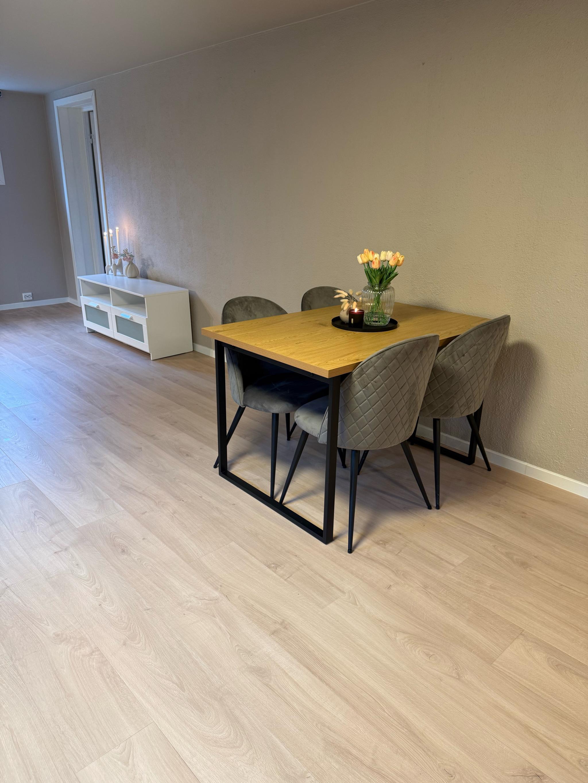 God plass til spisebord